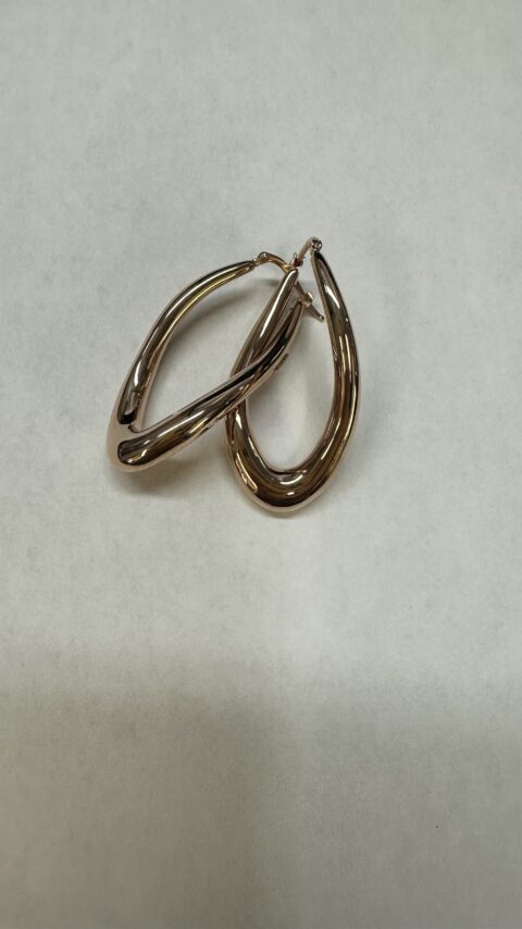 18k Rose Gold Twisted Oval Hoop Earrings