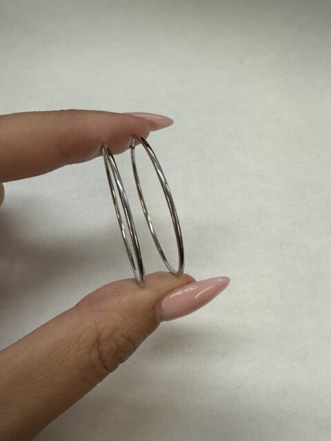 18k White Gold 1.4 MM Endless Hoop Earrings, 2.3 Grams