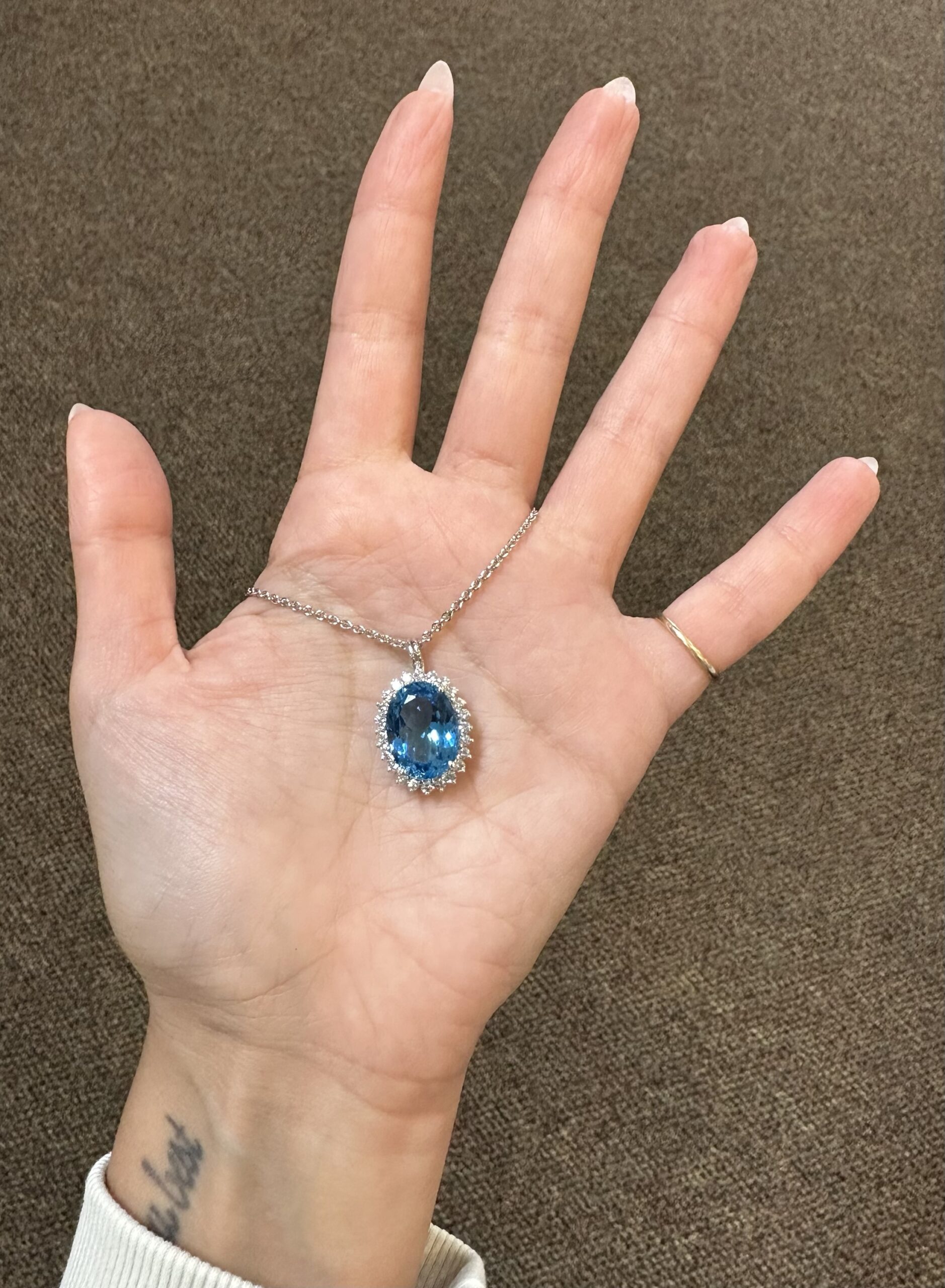 18k White Gold Genuine Blue Topaz & 3/4 Cttw Round Brilliant Cut Diamond Cluster Pendant - Image 30