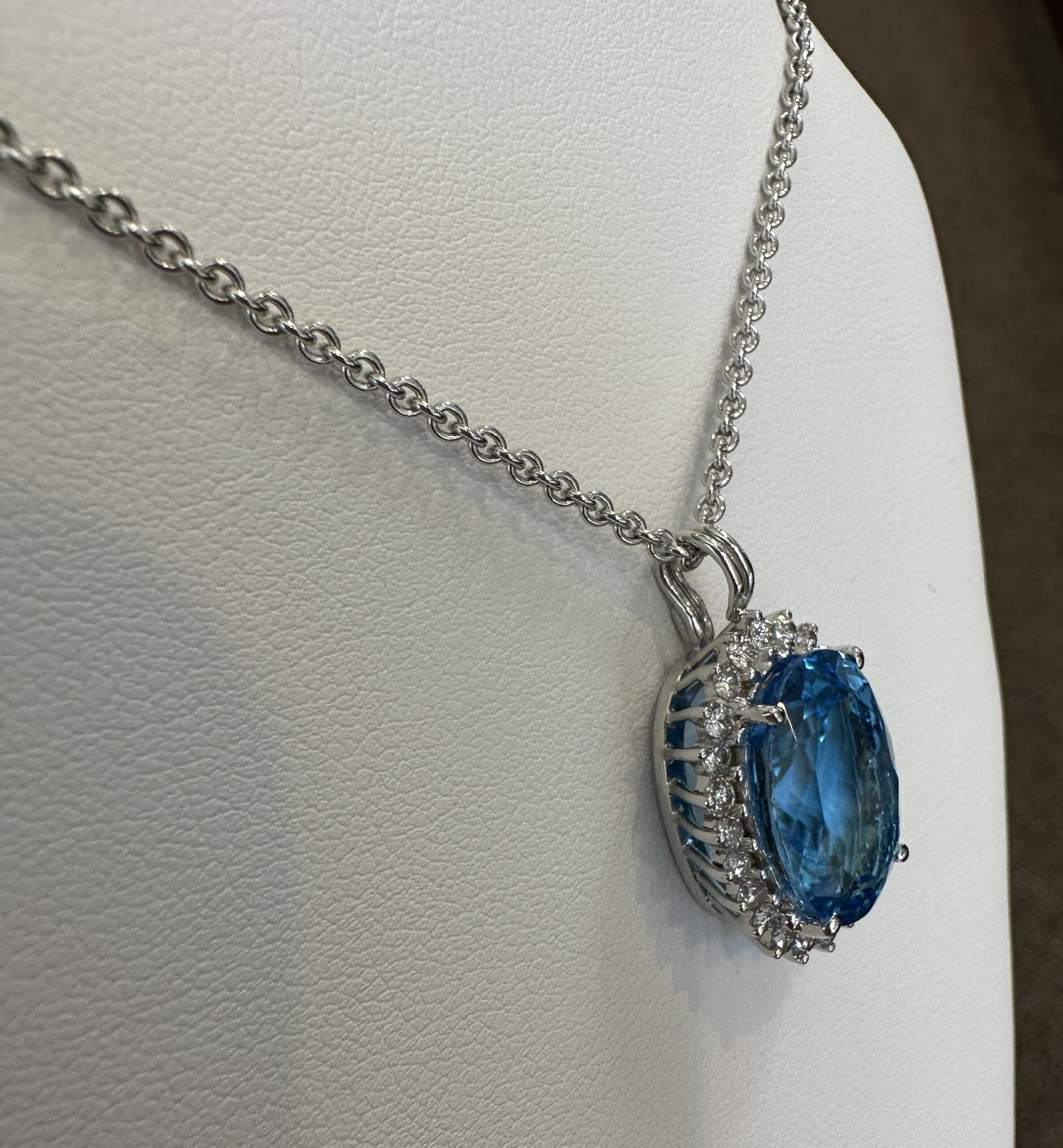 18k White Gold Genuine Blue Topaz & 3/4 Cttw Round Brilliant Cut Diamond Cluster Pendant - Image 7