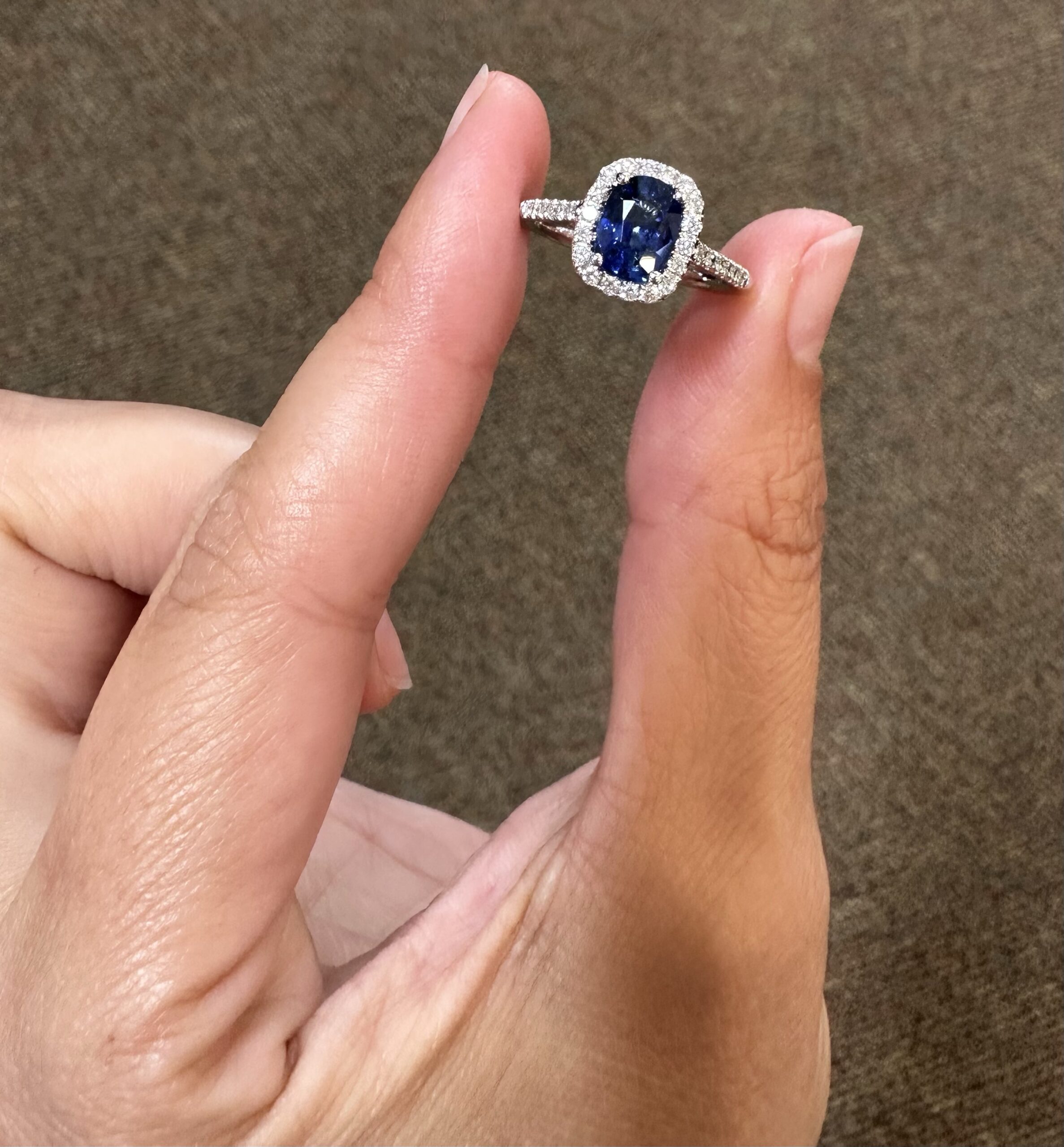 14k White Gold Genuine 1.36 Carat Ceylon Sapphire & Diamond Halo Ring - Image 5