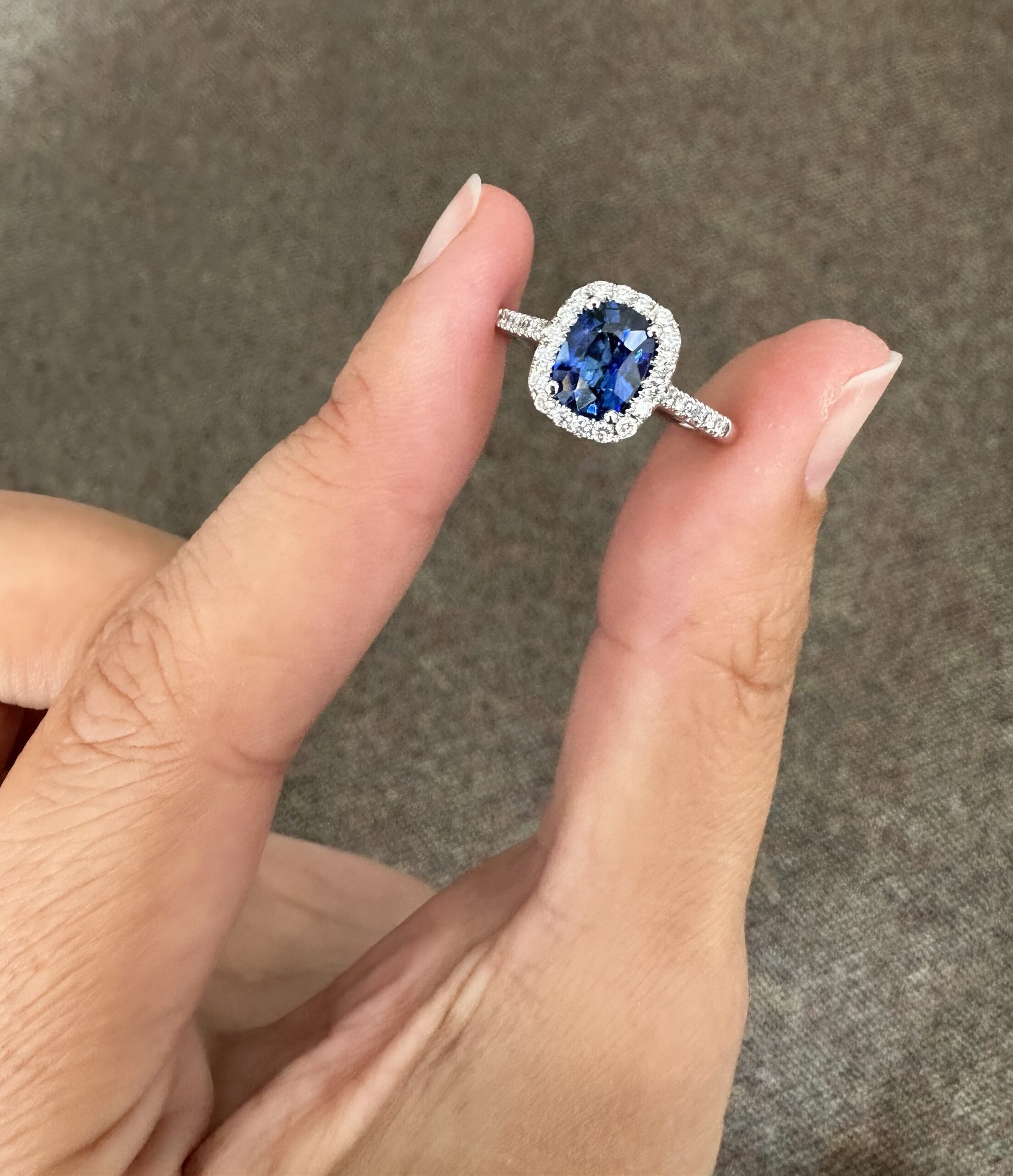 14k White Gold Genuine 1.36 Carat Ceylon Sapphire & Diamond Halo Ring - Image 18