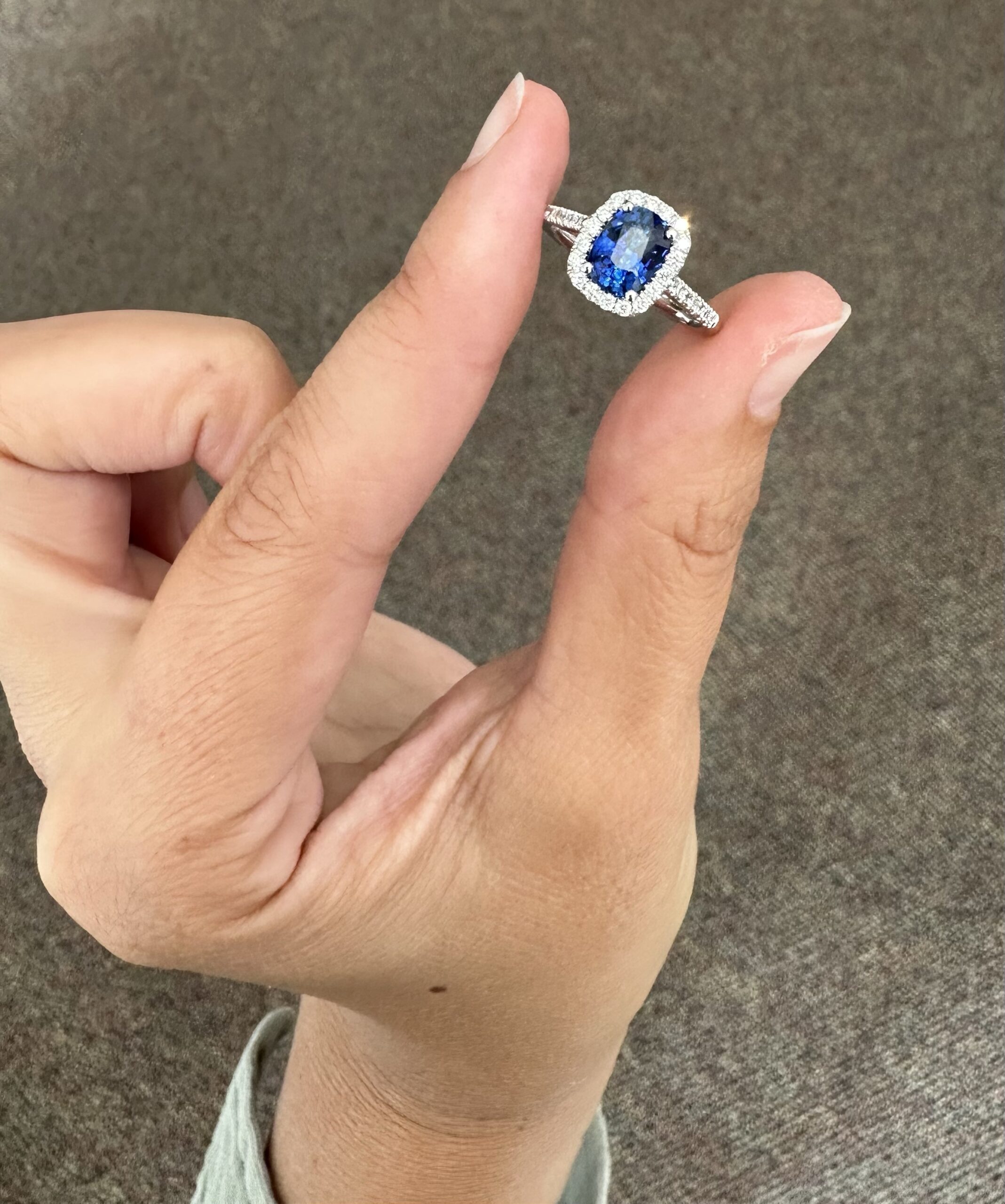 14k White Gold Genuine 1.36 Carat Ceylon Sapphire & Diamond Halo Ring - Image 36