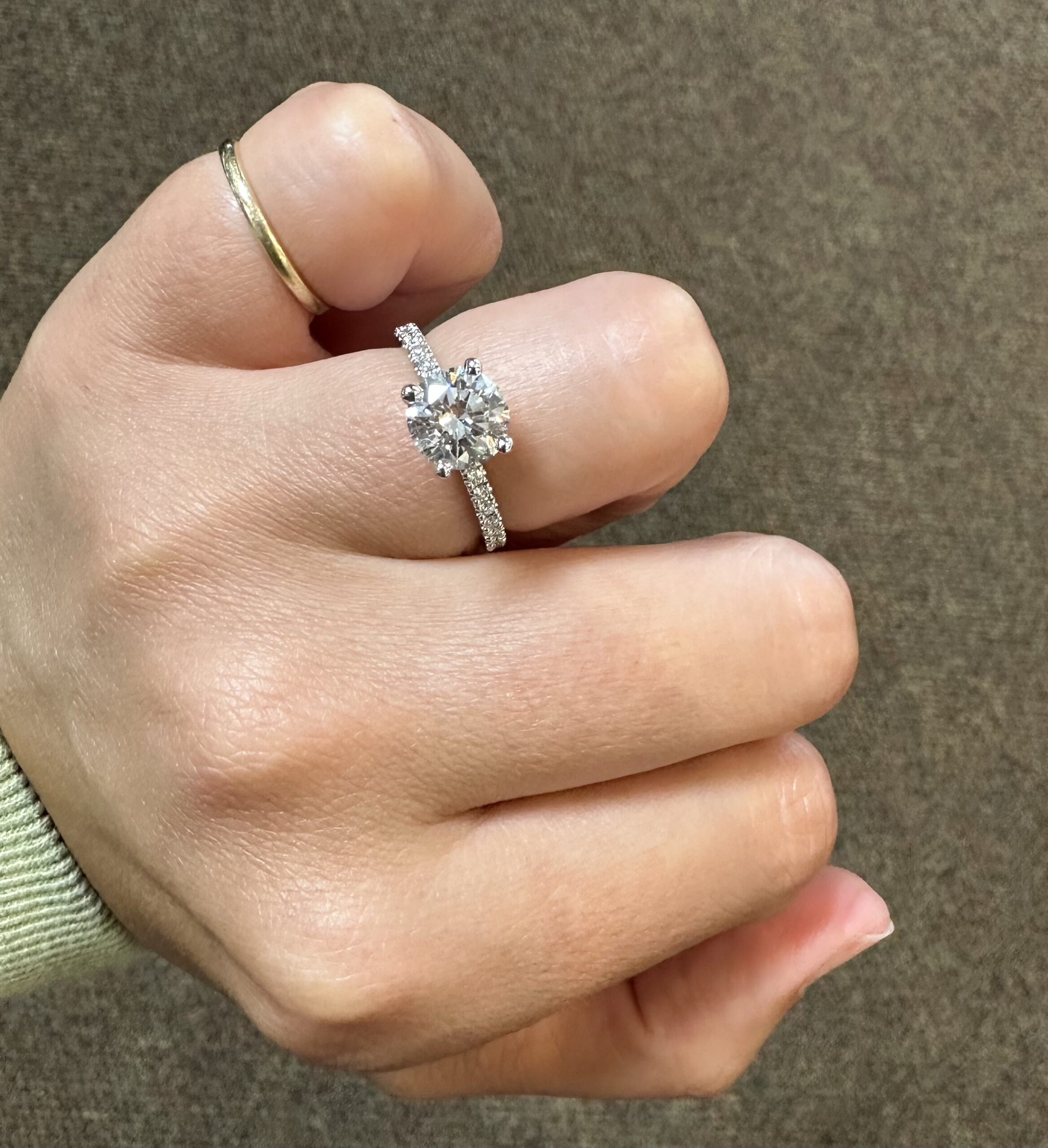 Platinum GIA Certified 1.51 Carat Round Brilliant Cut Diamond Solitaire - Image 14