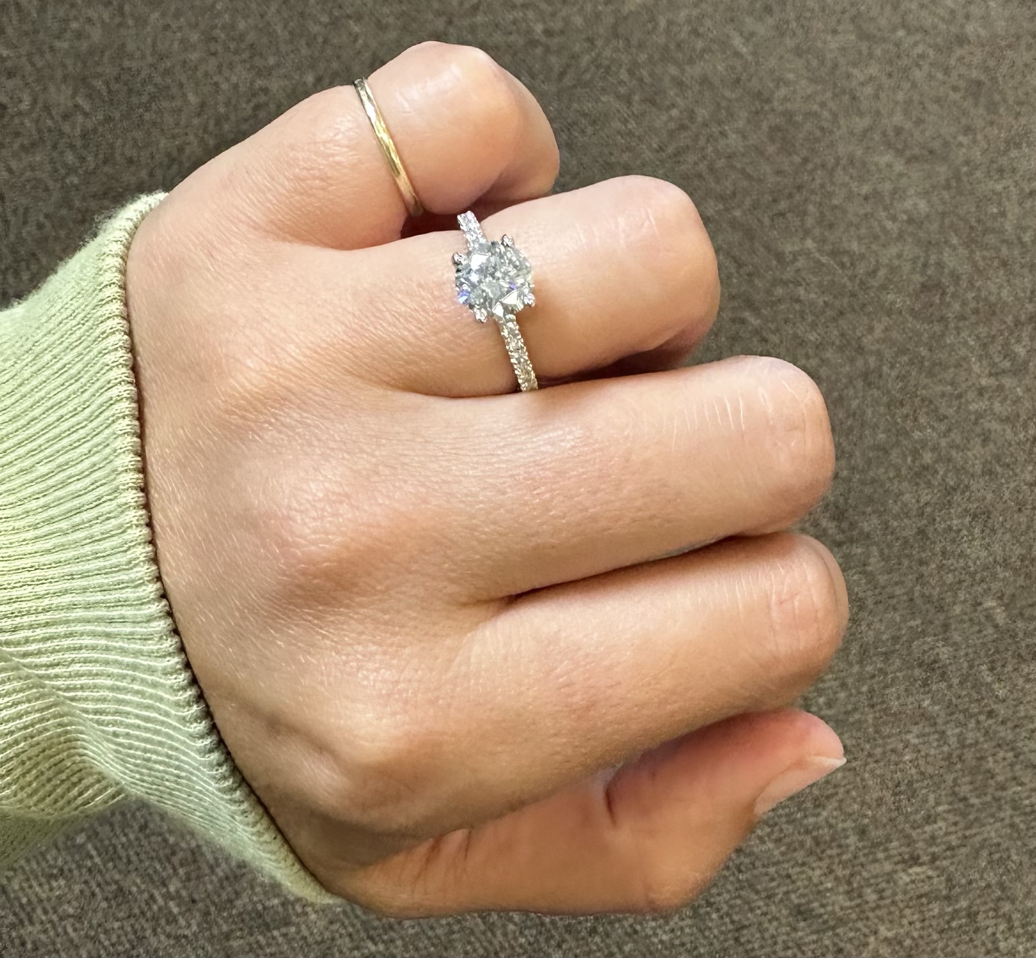 Platinum GIA Certified 1.51 Carat Round Brilliant Cut Diamond Solitaire - Image 33