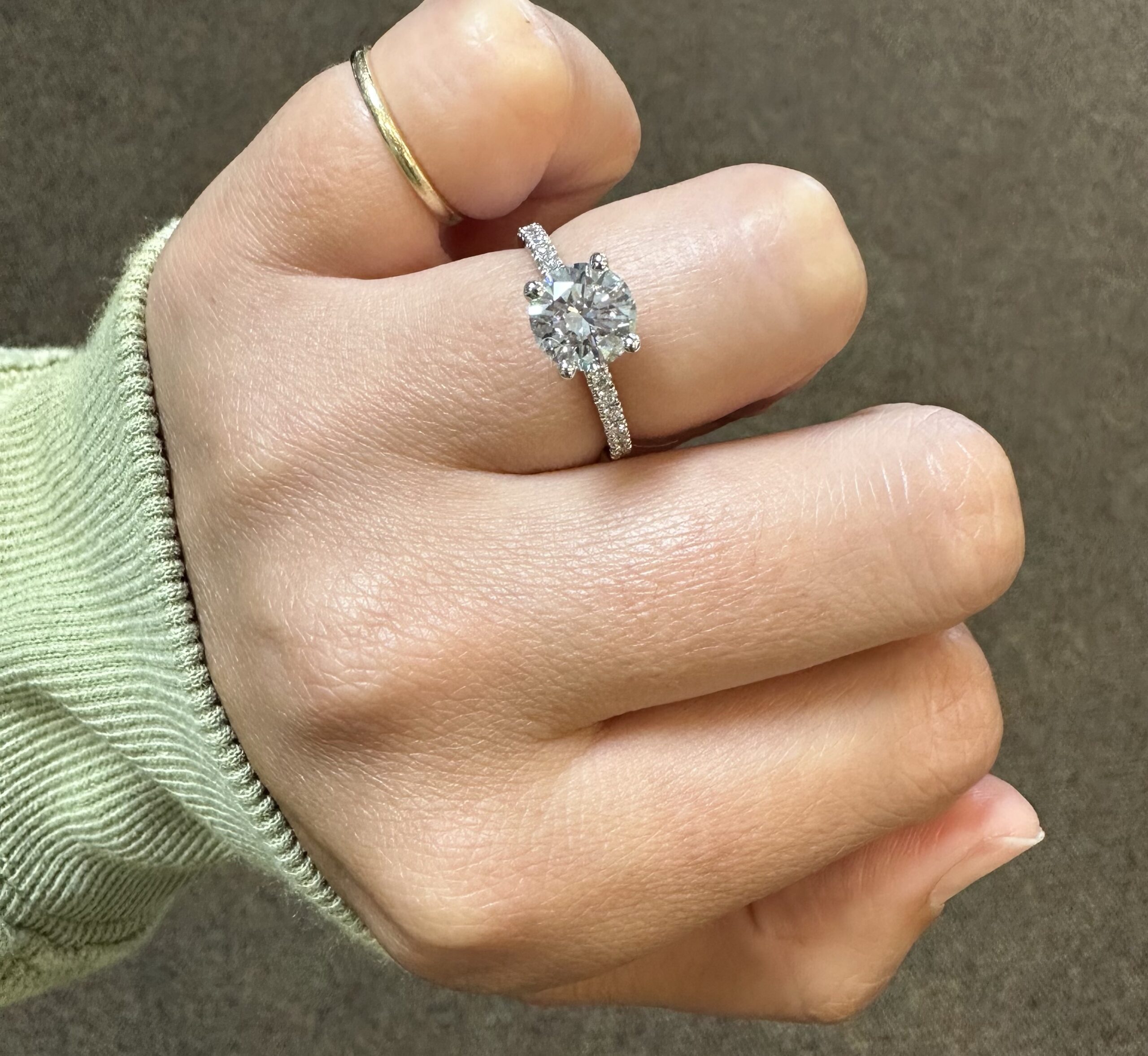 Platinum GIA Certified 1.51 Carat Round Brilliant Cut Diamond Solitaire - Image 35