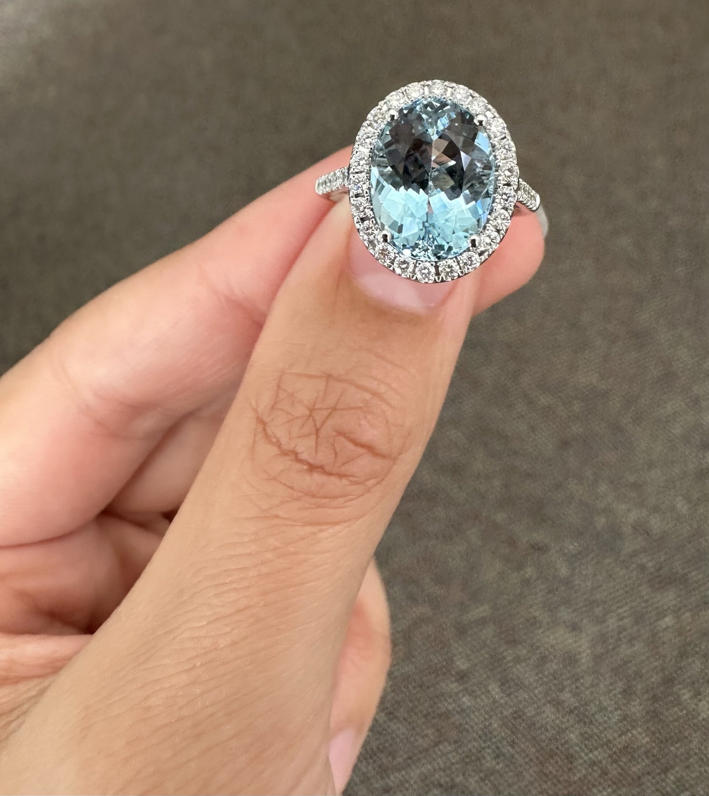 14k White Gold Genuine 3.82 Carat Aquamarine & Diamond Halo Ring - Image 3