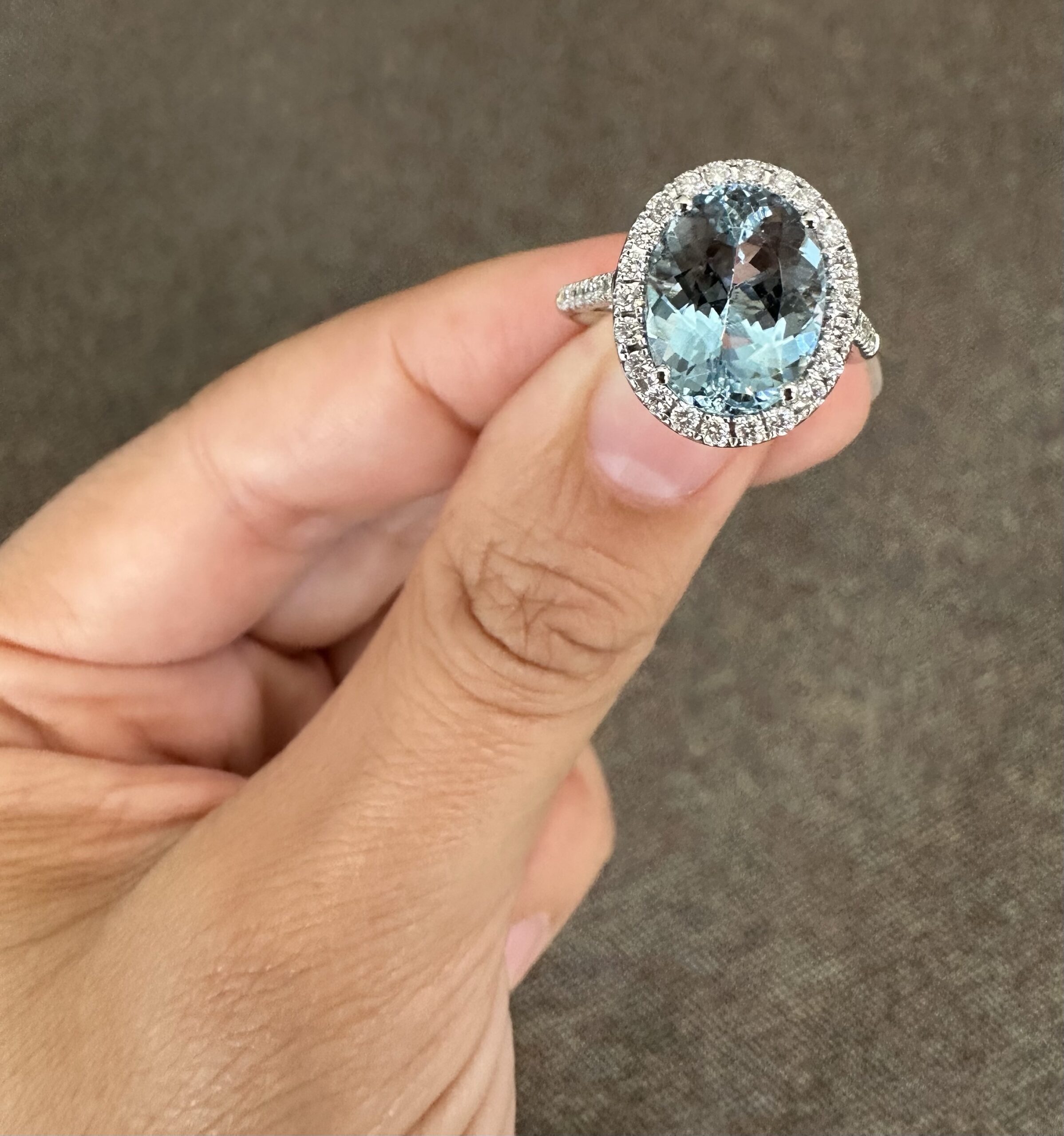 14k White Gold Genuine 3.82 Carat Aquamarine & Diamond Halo Ring - Image 12