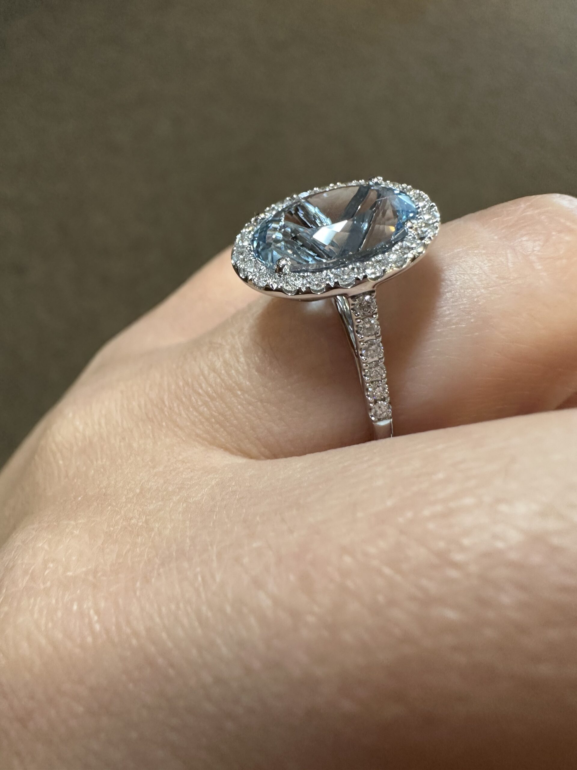 14k White Gold Genuine 3.82 Carat Aquamarine & Diamond Halo Ring - Image 59