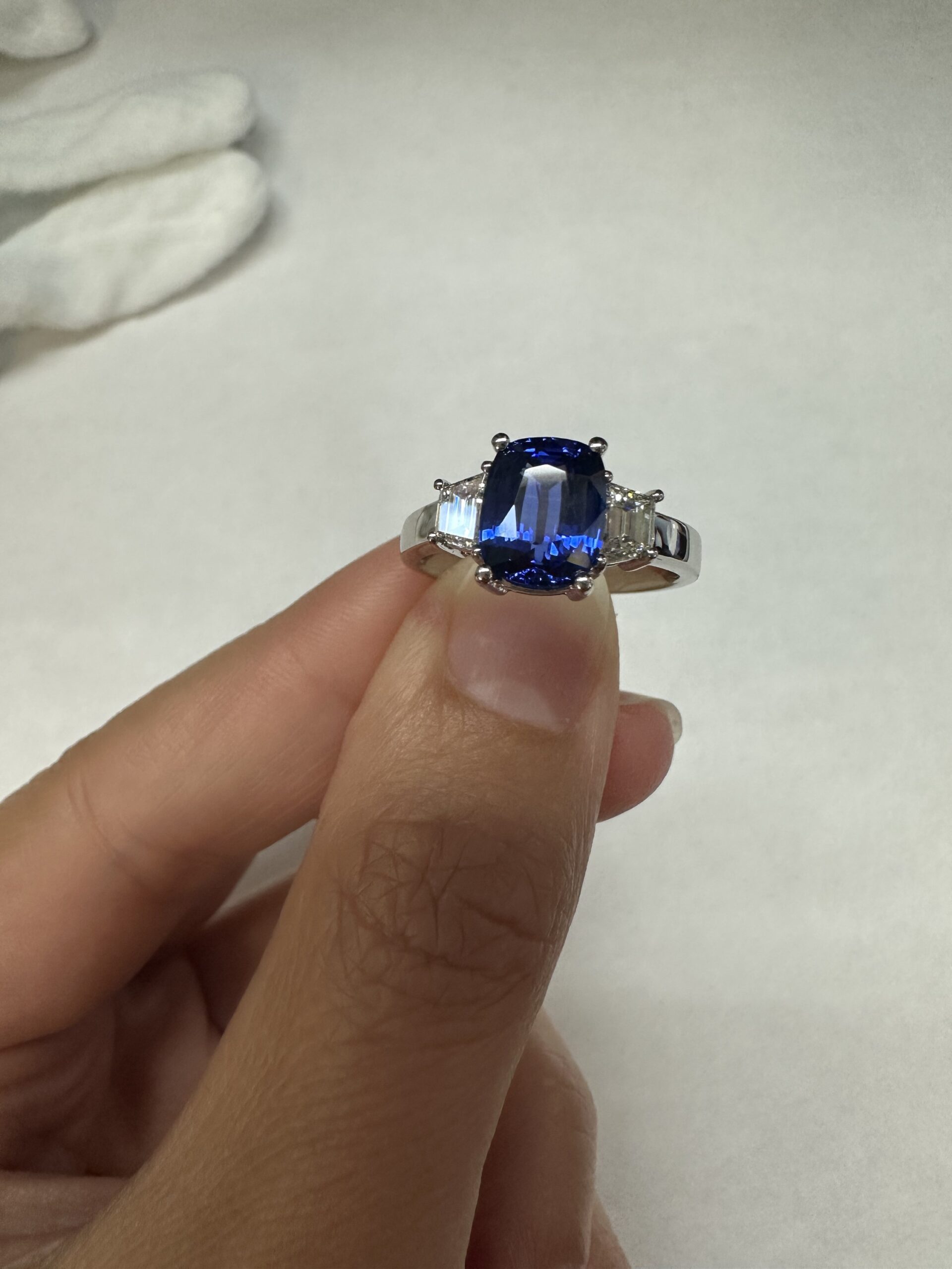 Platinum Genuine 2.35 Carat Ceylon Sapphire & .46 Cttw Trapezoid Diamond Ring - Image 5