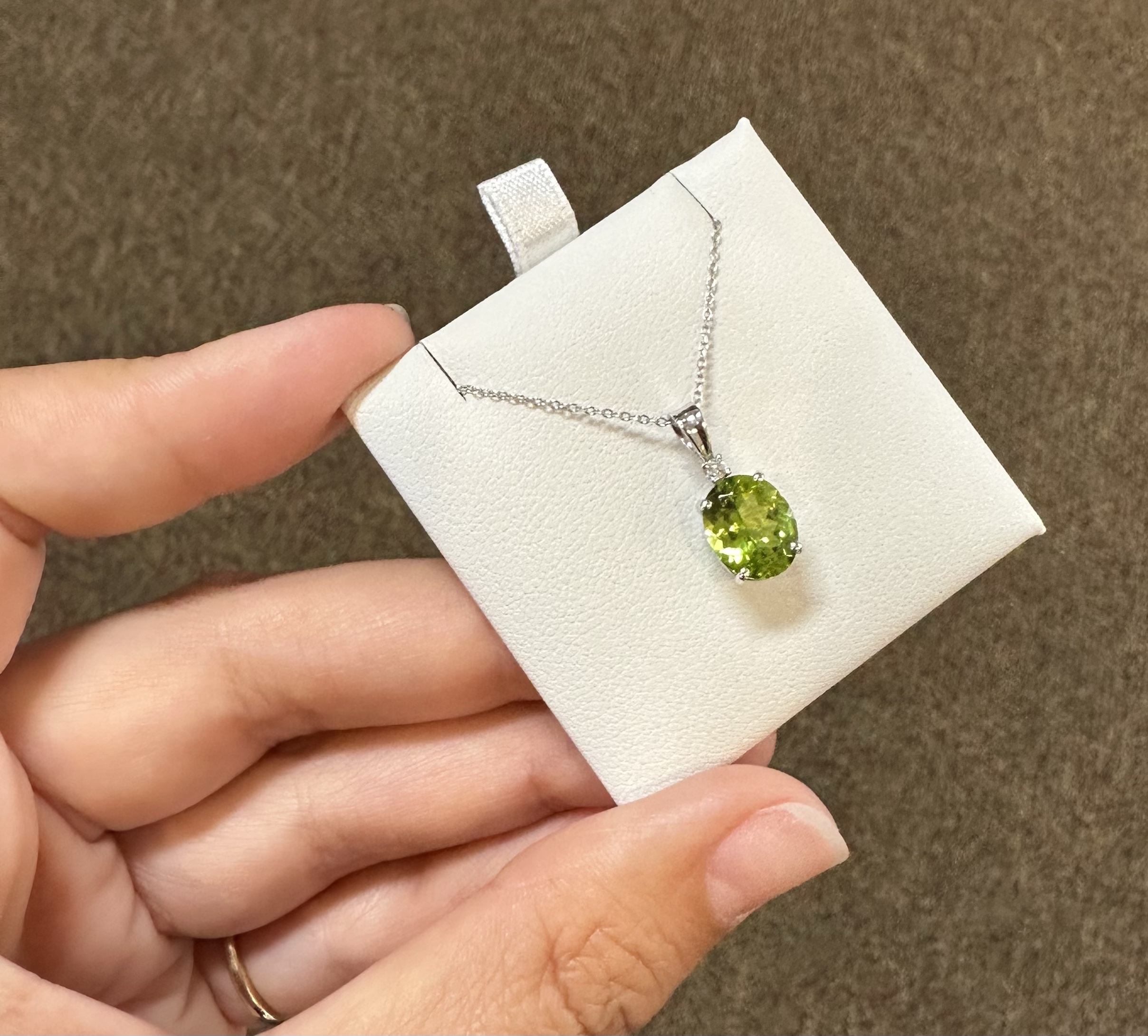 14k White Gold Genuine 2.73 Carat Peridot & Diamond Pendant - Image 2