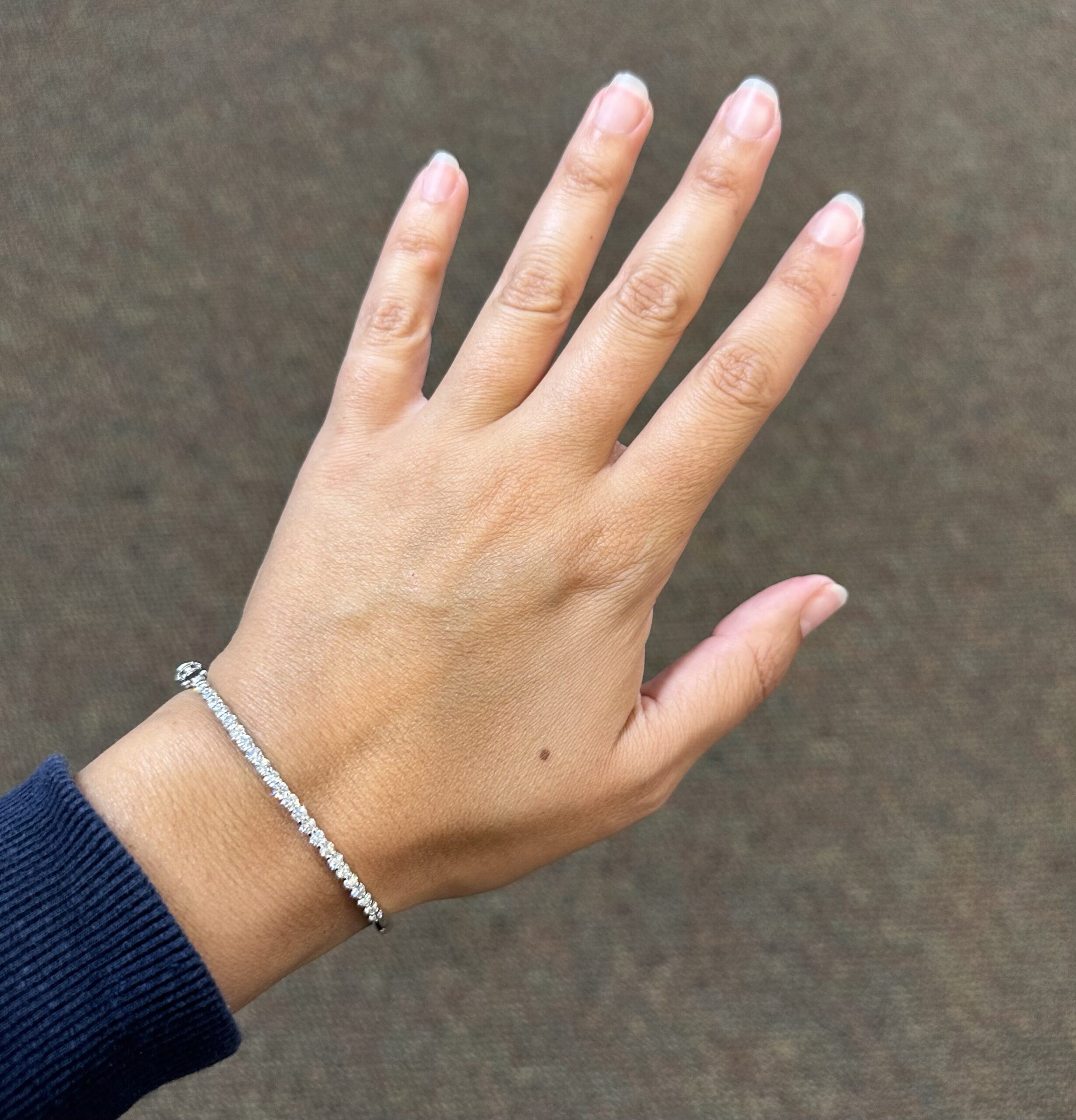 14k White Gold Genuine 1.60 Cttw Round Brilliant Cut Diamond Bangle Bracelet - Image 34