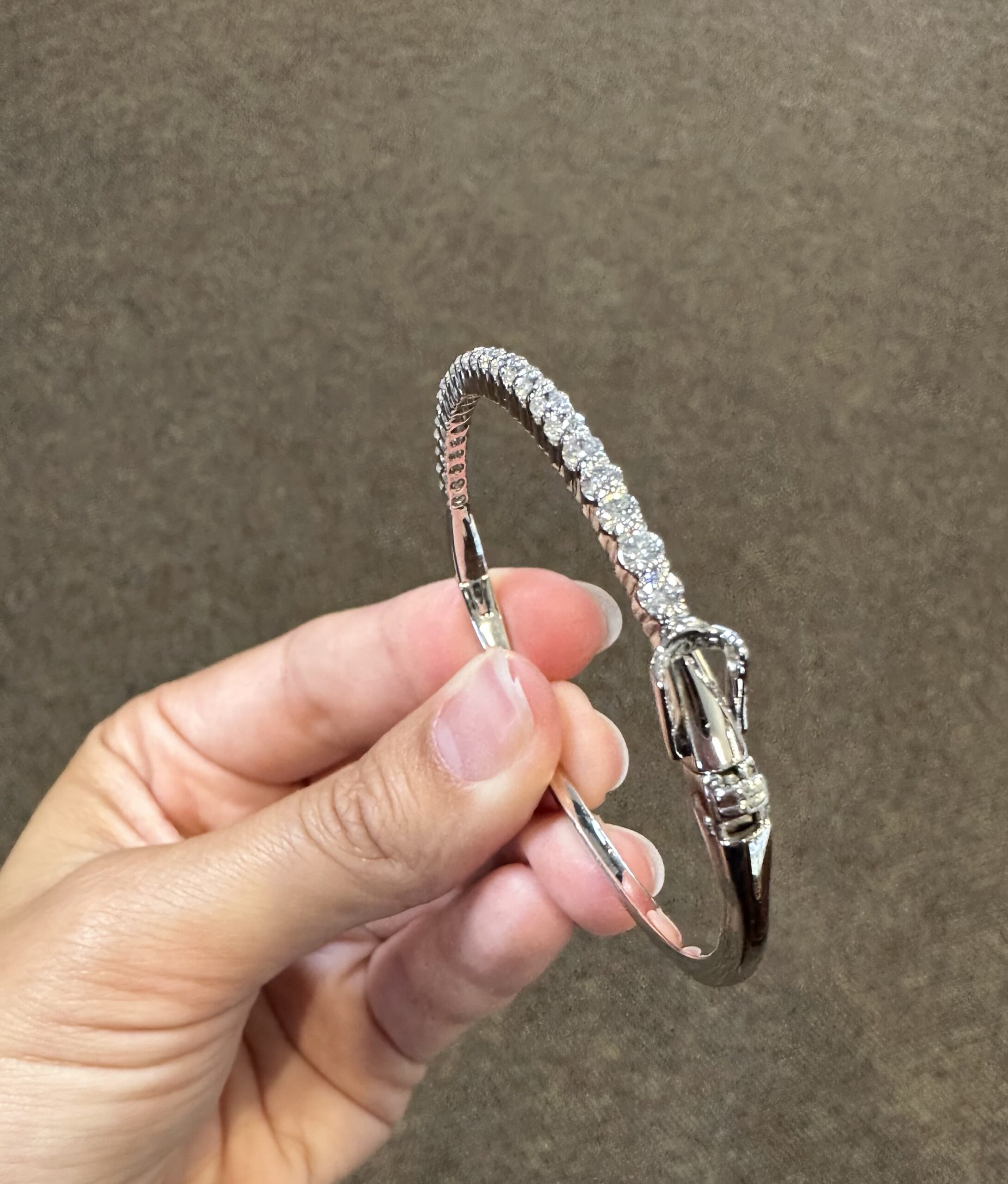 14k White Gold Genuine 1.60 Cttw Round Brilliant Cut Diamond Bangle Bracelet - Image 17