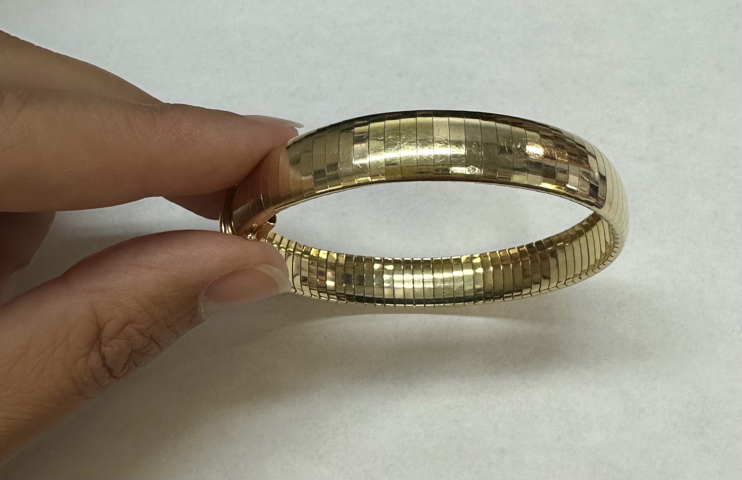 14k Yellow Gold 10 MM Omega Style Flexible Bracelet - Image 22