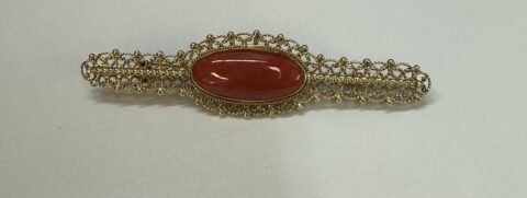 18k Yellow Gold Genuine Coral Filigree Brooch