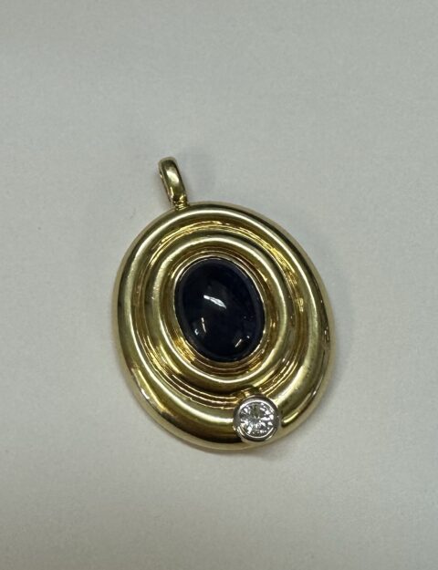 Vintage 18k Yellow Gold 3 Carat Sapphire & .15 Cttw Diamond Bezel Pendant