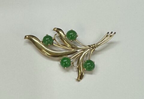 Vintage 14k Yellow Gold Genuine Jadeite Brooch