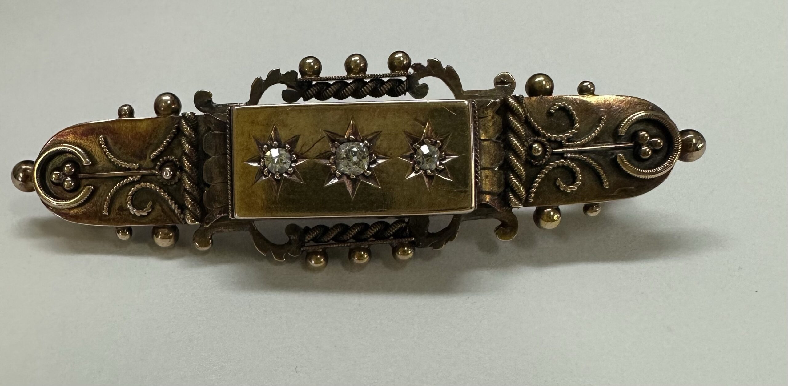 Antique 15k Yellow Gold Etruscan Motif Genuine Diamond Bar Pin