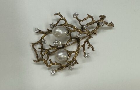 Antique 14k Yellow Gold Baroque Pearl & 1.35 Cttw Diamond Brooch Of A Coral Branch Motif