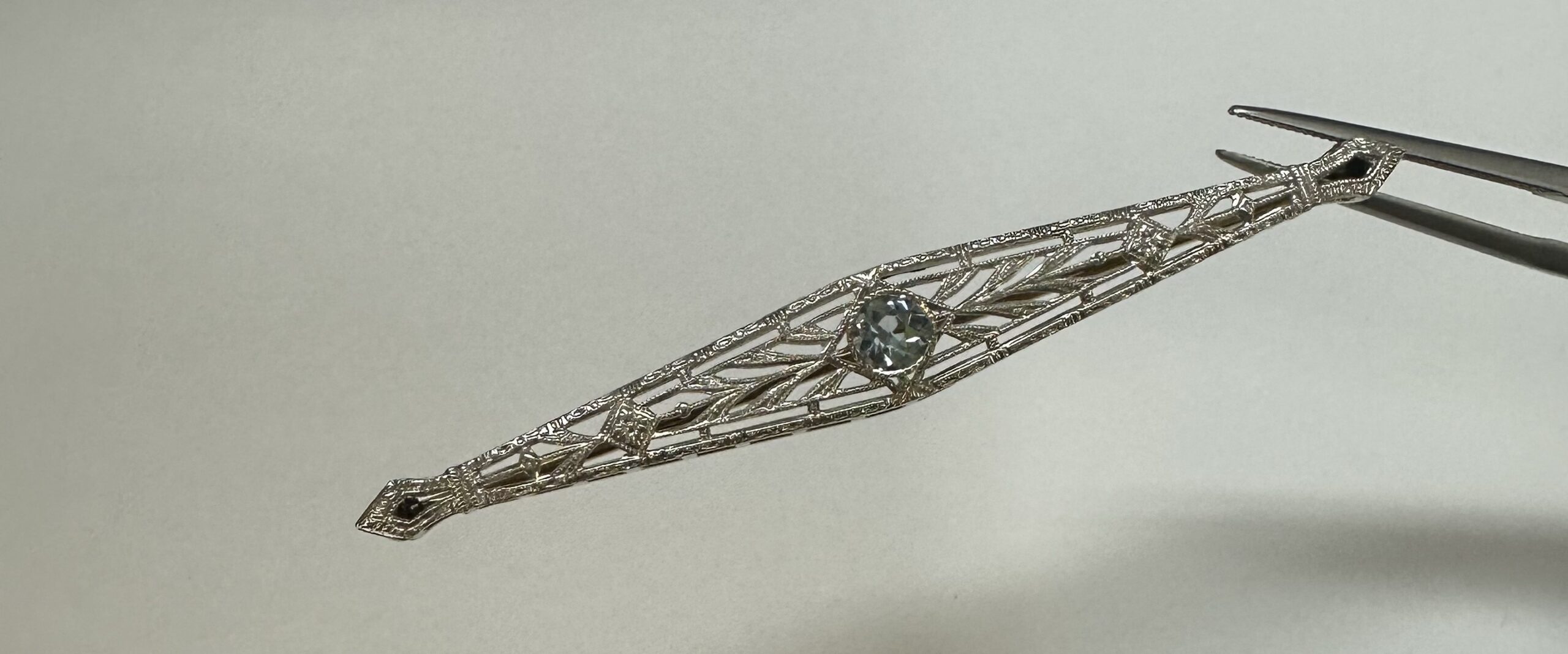 Antique Filigree 14k 2Tone Genuine Aquamarine Brooch - Image 16