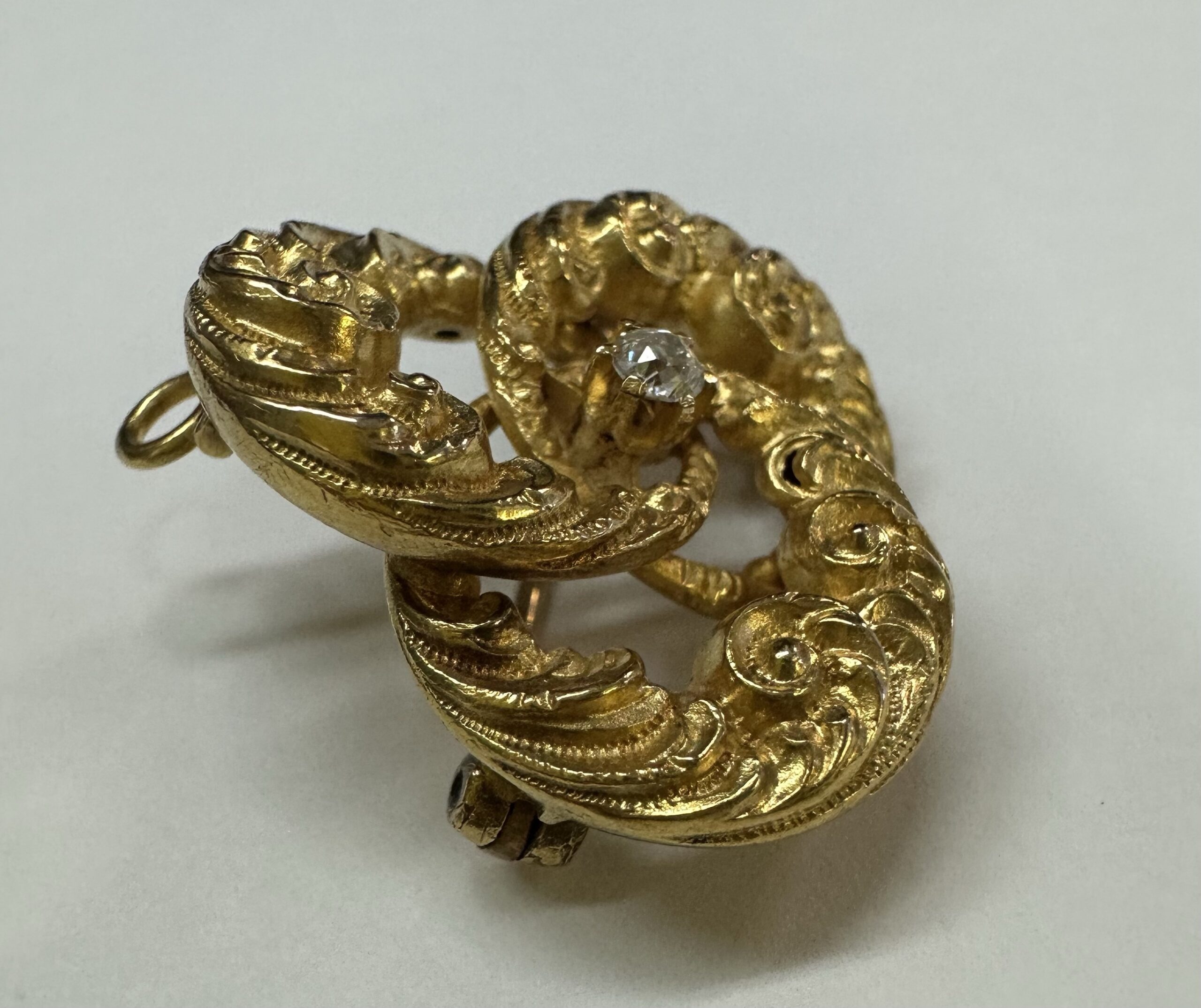 Antique 18k Yellow Gold Etruscan Motif Brooch With Diamond Accent - Image 15