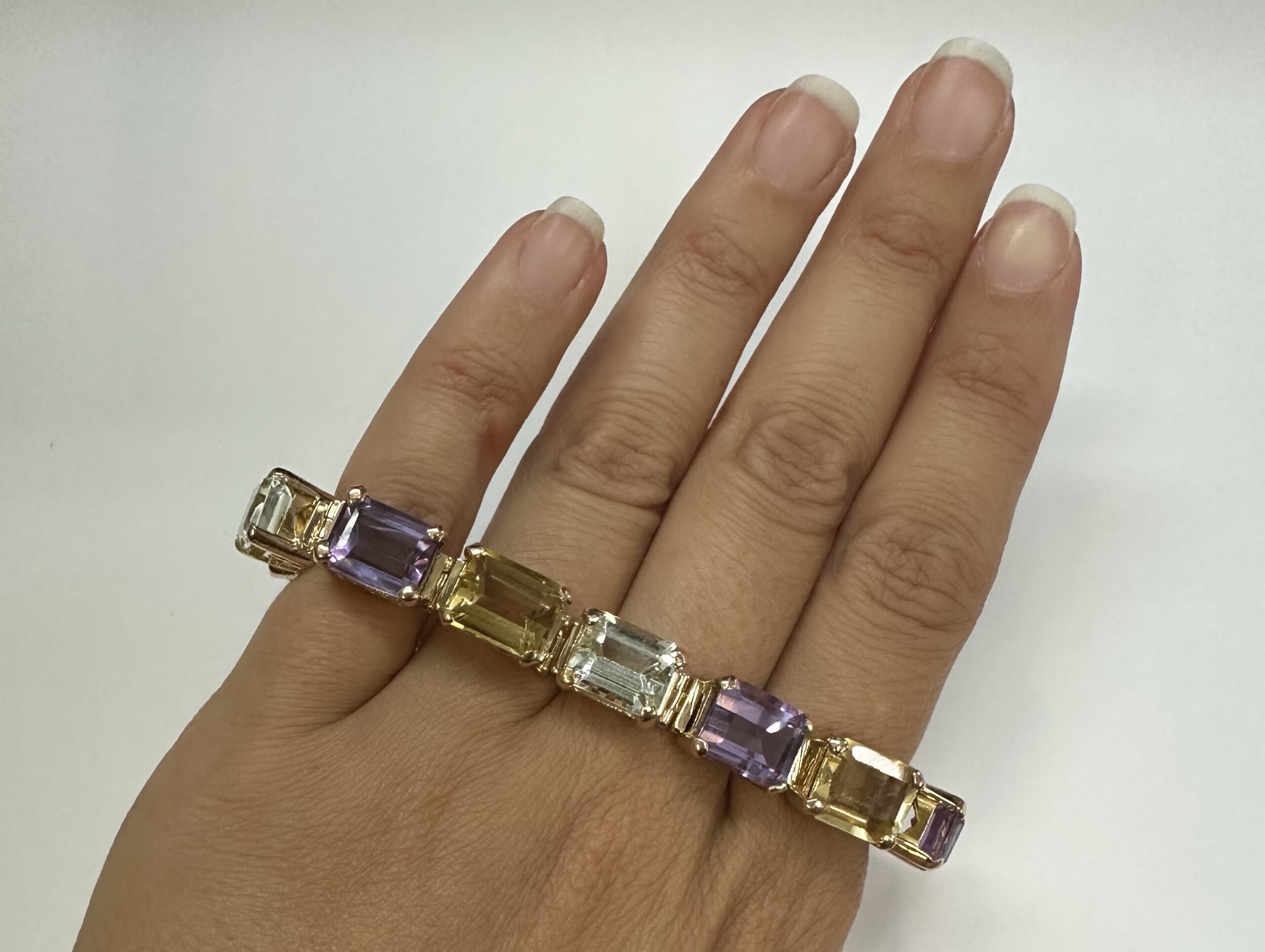 Vintage One-Of-A-Kind 18k Yellow Gold Filigree Block Style Genuine Aquamarine, Citrine, & Amethyst Bracelet - Image 16