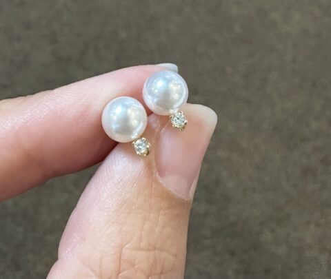 14k Yellow Gold 6 MM Cultured Pearl & Diamond Stud Earrings