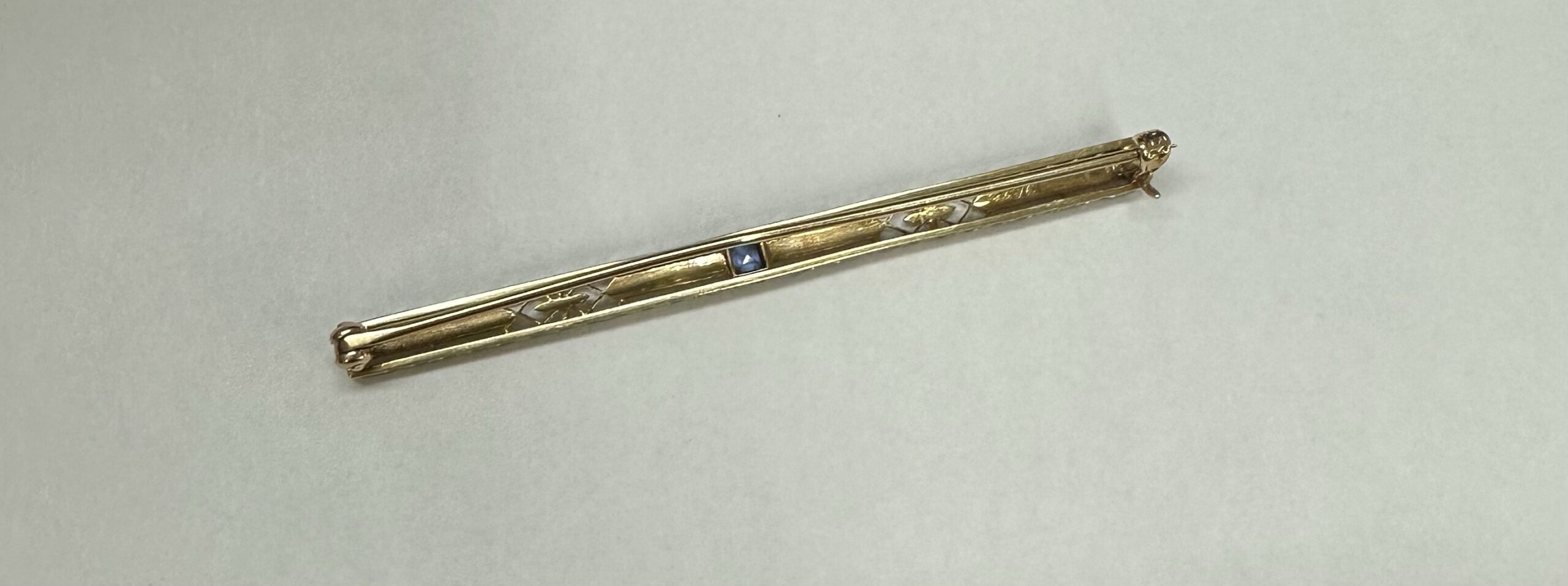 Antique 14k Yellow Gold Bar Pin With Sapphire Accent - Image 16