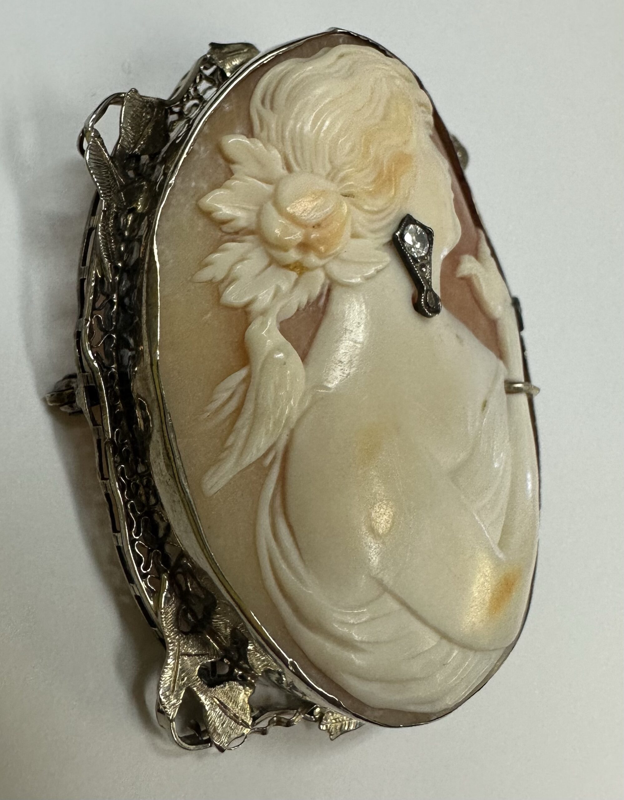 Antique 14k White Gold Filigree Woman With Jewelry Cameo - Image 7