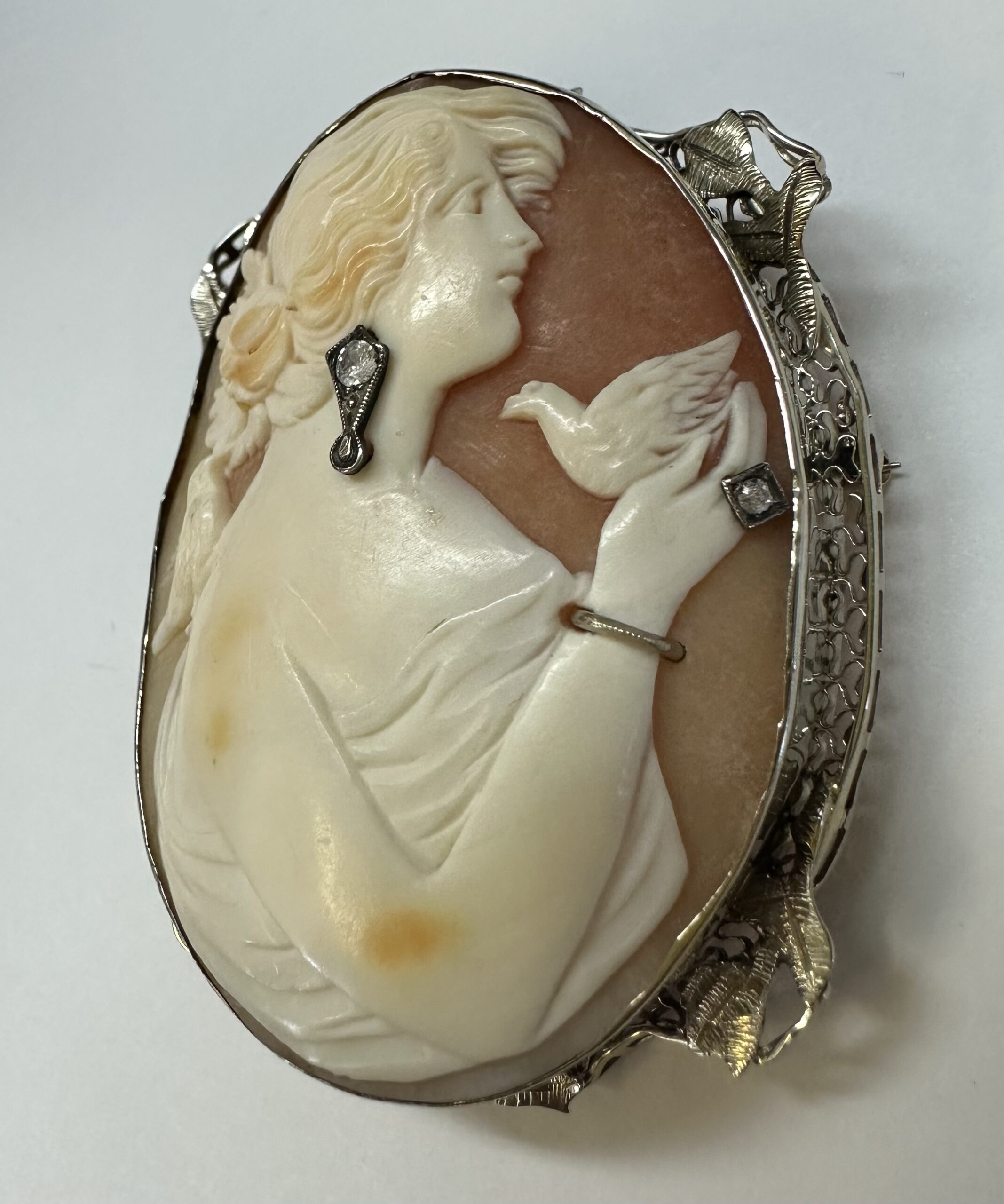 Antique 14k White Gold Filigree Woman With Jewelry Cameo - Image 9