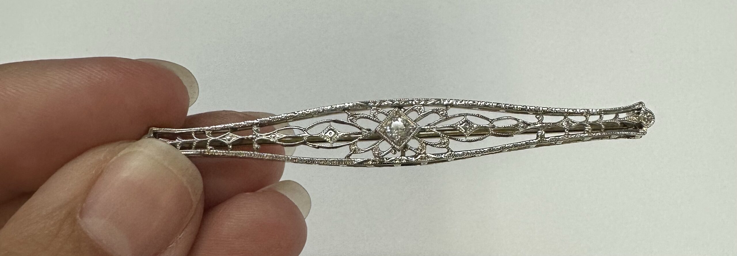 Vintage 14k White Gold Filigree Bar Pin With Diamond Accent - Image 13