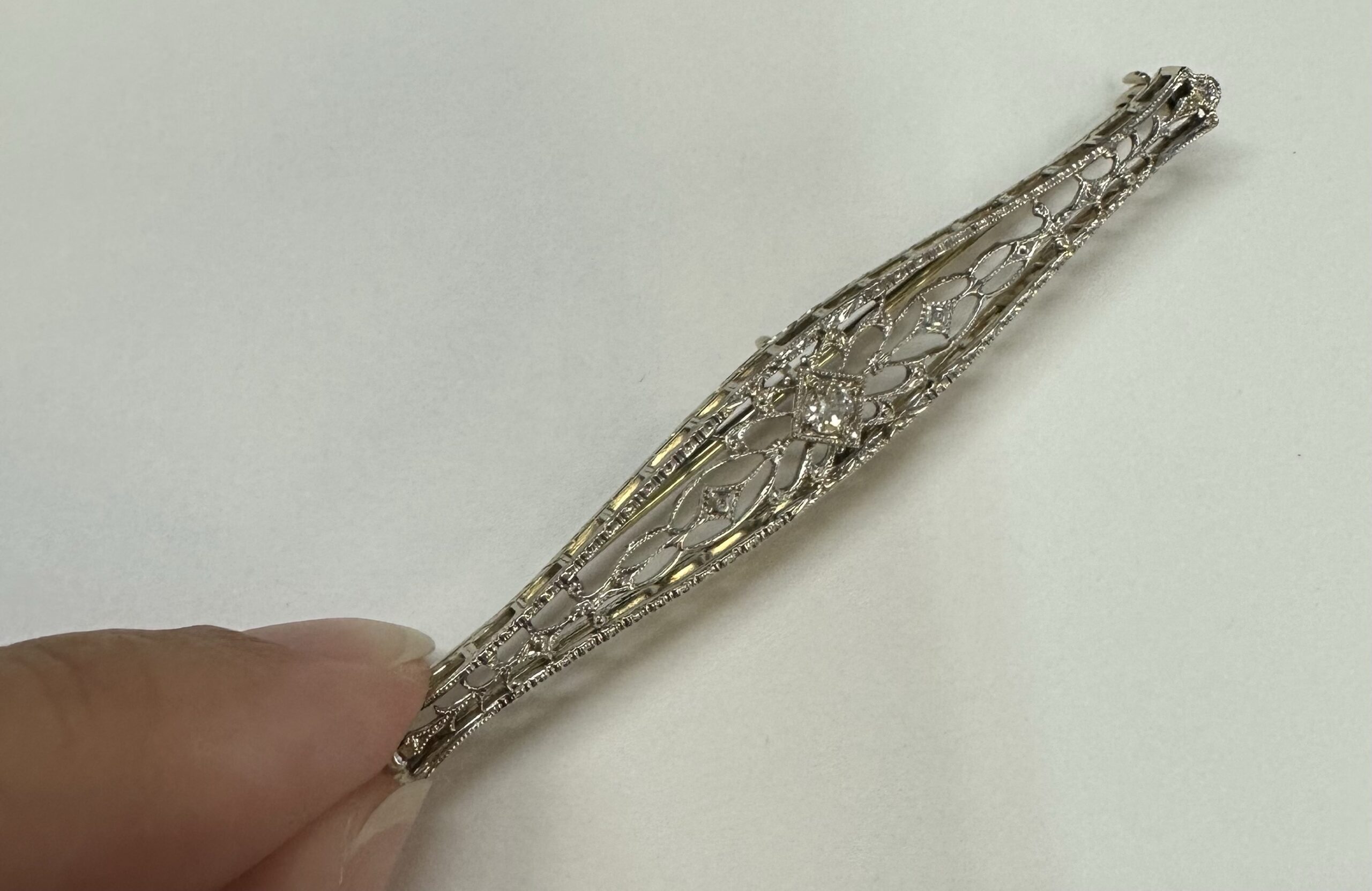 Vintage 14k White Gold Filigree Bar Pin With Diamond Accent - Image 5