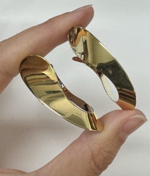 18k Yellow Gold Freeform Stud Earrings