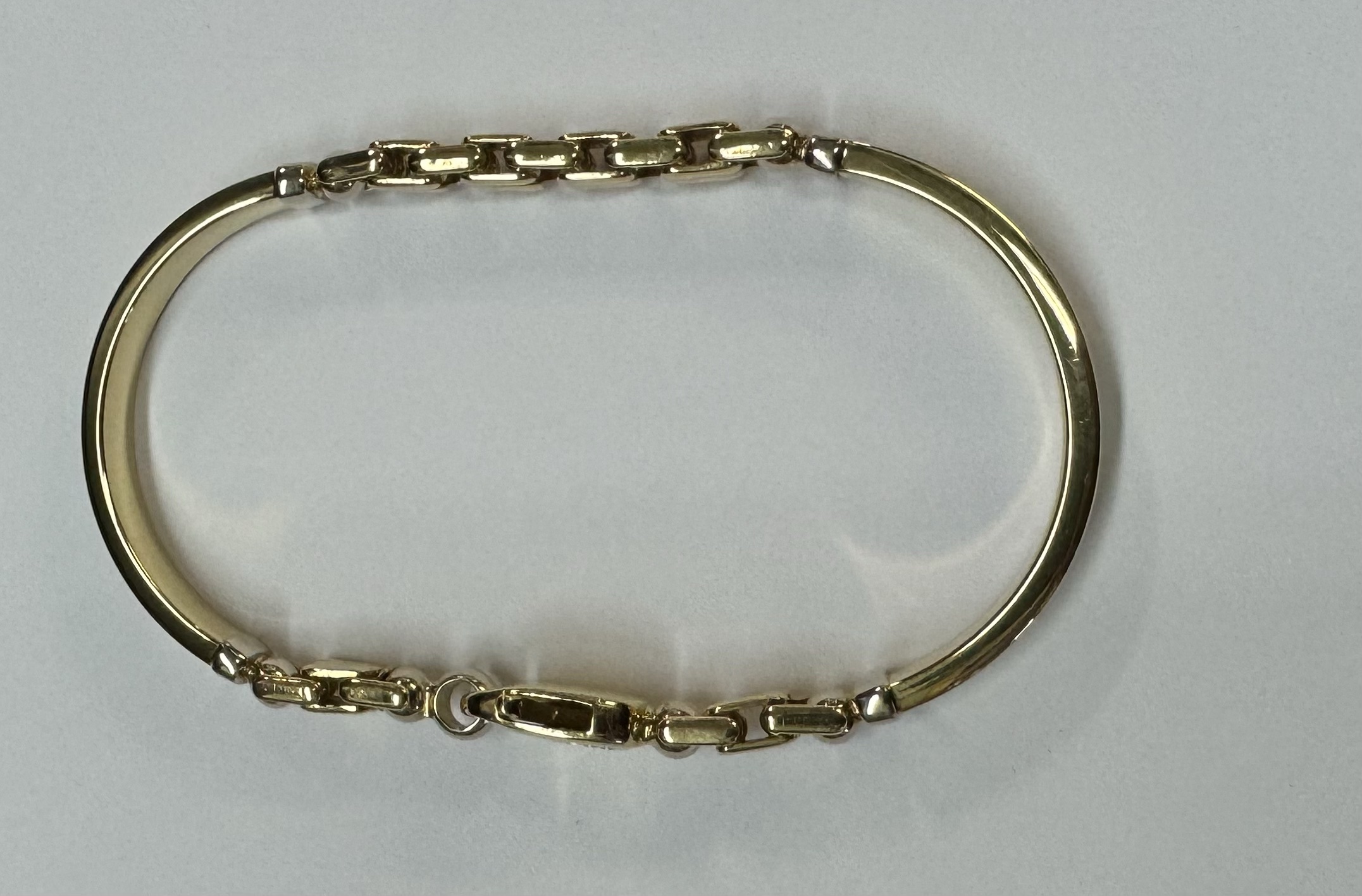 Men’s 18k yellow Gold Bangle & Link Style Bracelet - Image 18