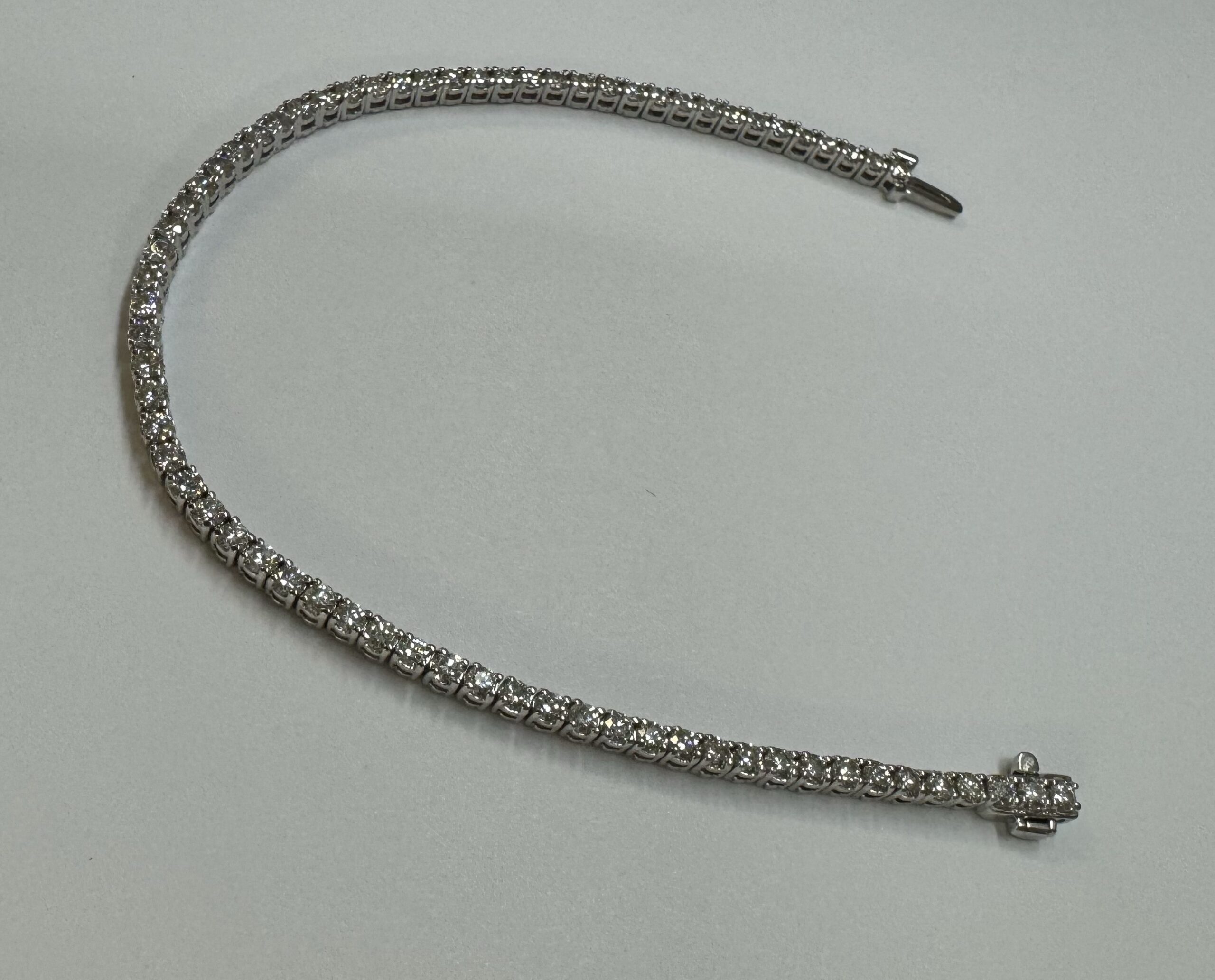 14k White Gold Genuine 3.05 Carat Round Brilliant Cut Diamond Tennis Bracelet - Image 5