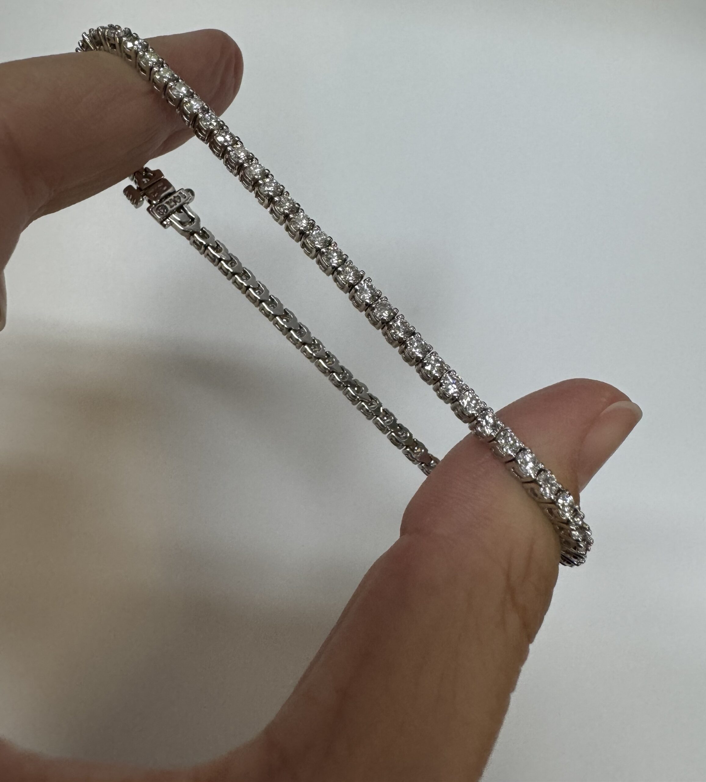14k White Gold Genuine 3.05 Carat Round Brilliant Cut Diamond Tennis Bracelet - Image 6