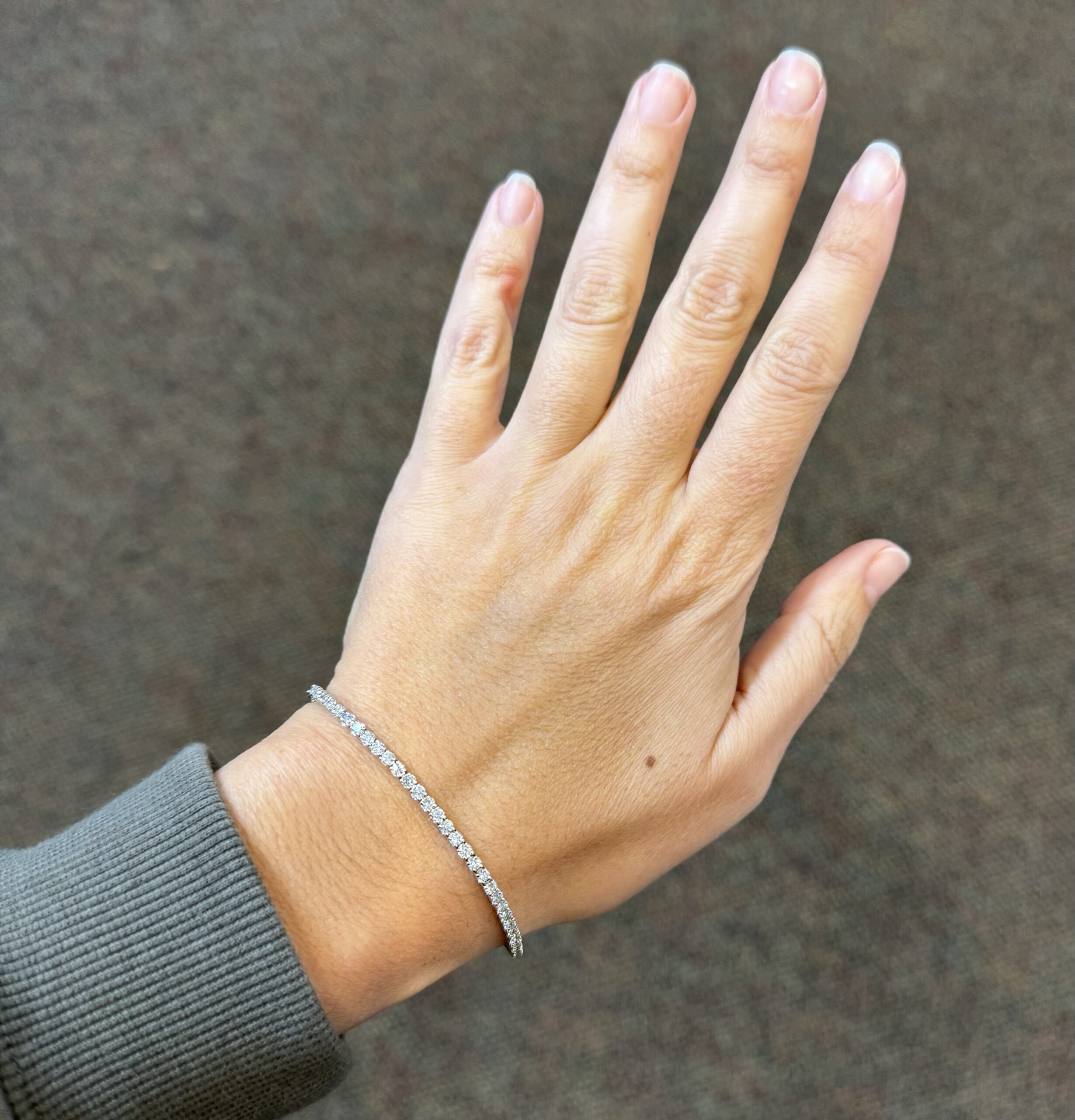 14k White Gold Genuine 3.05 Carat Round Brilliant Cut Diamond Tennis Bracelet - Image 25