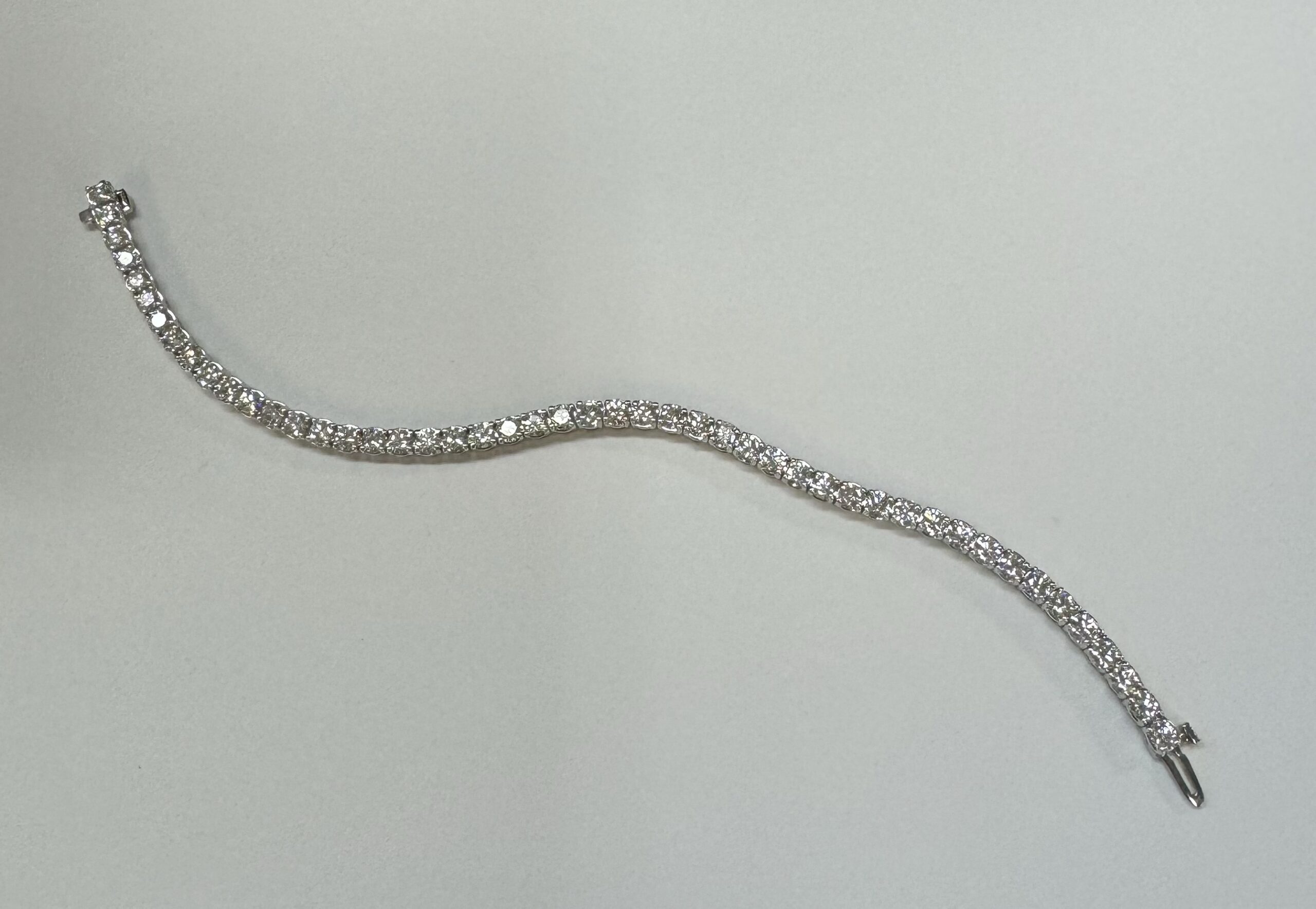 14k White Gold Genuine 7.19 Carat Round Brilliant Cut Diamond Tennis Bracelet - Image 9