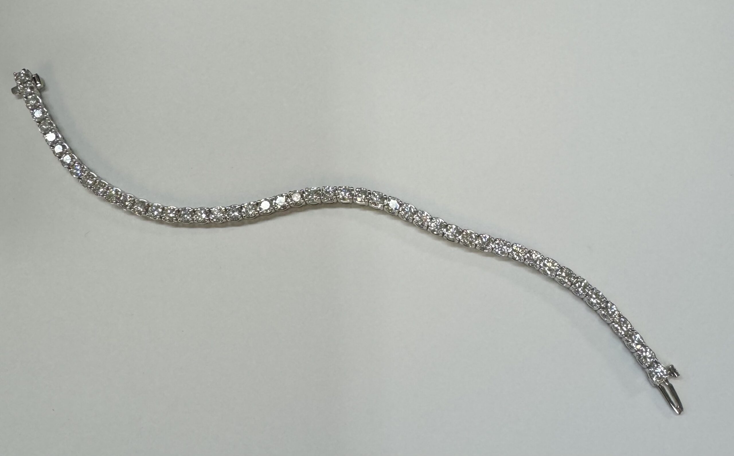 14k White Gold Genuine 7.19 Carat Round Brilliant Cut Diamond Tennis Bracelet - Image 10