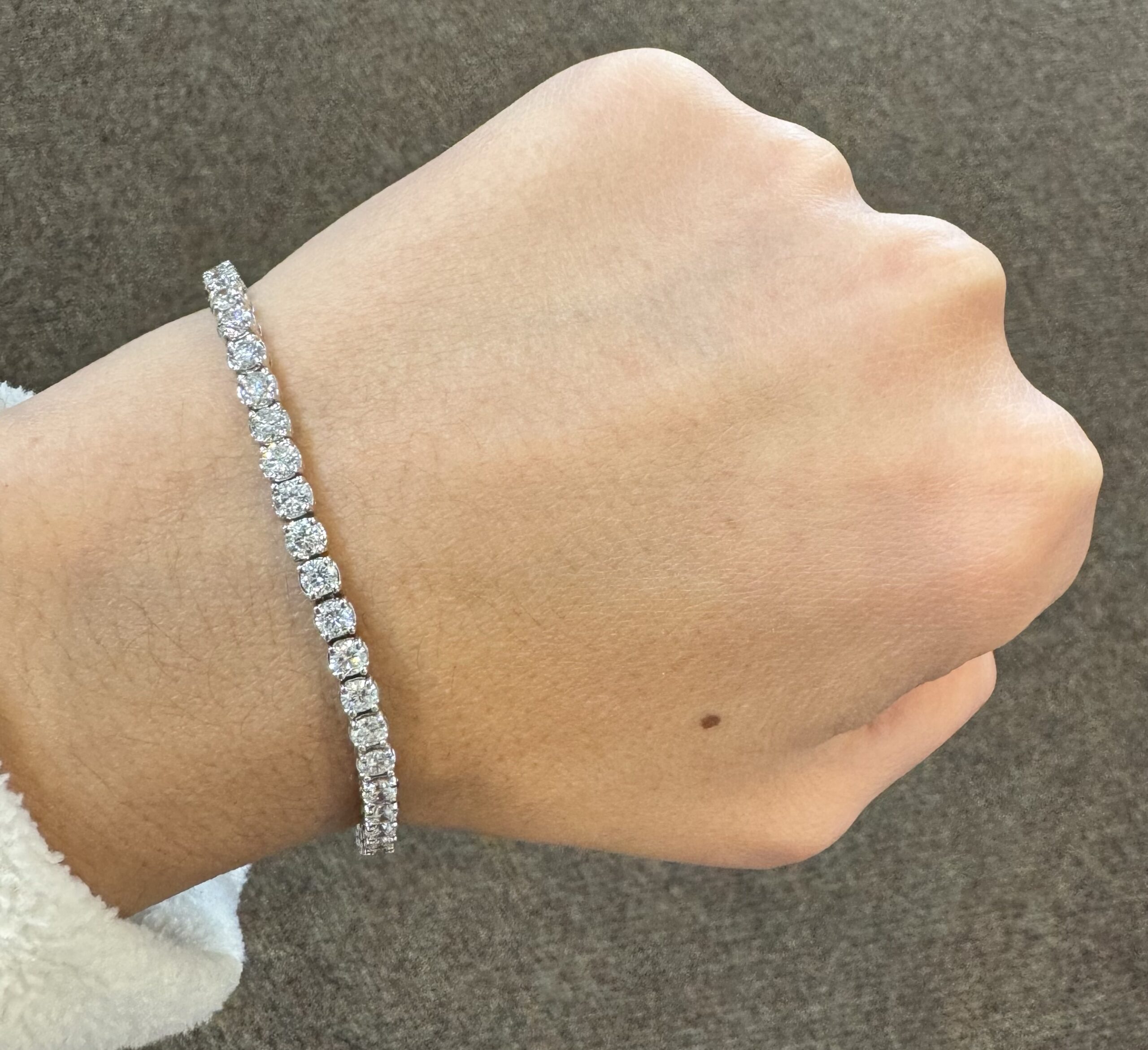 14k White Gold Genuine 7.19 Carat Round Brilliant Cut Diamond Tennis Bracelet - Image 36