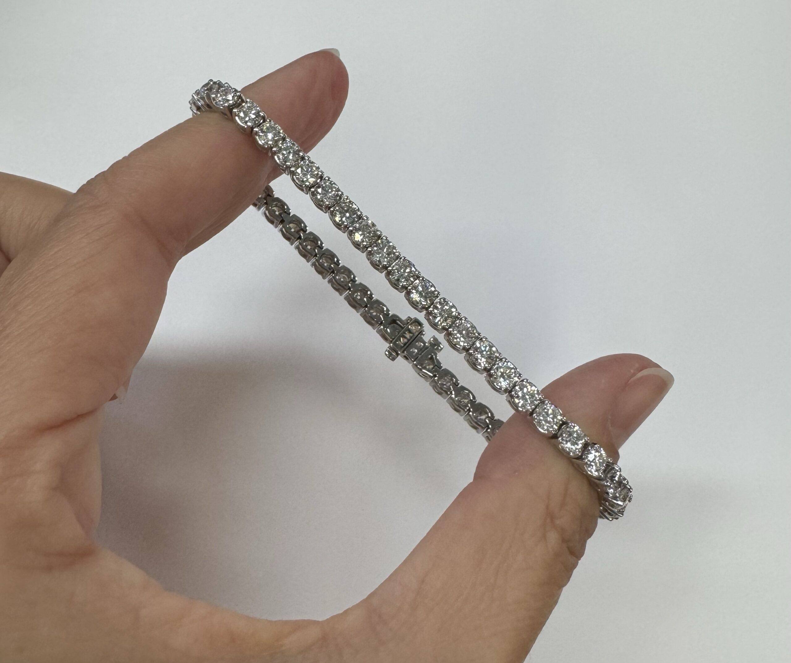 14k White Gold Genuine 7.19 Carat Round Brilliant Cut Diamond Tennis Bracelet - Image 2