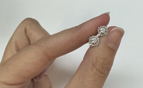 18k White Gold Sun Stud Earrings