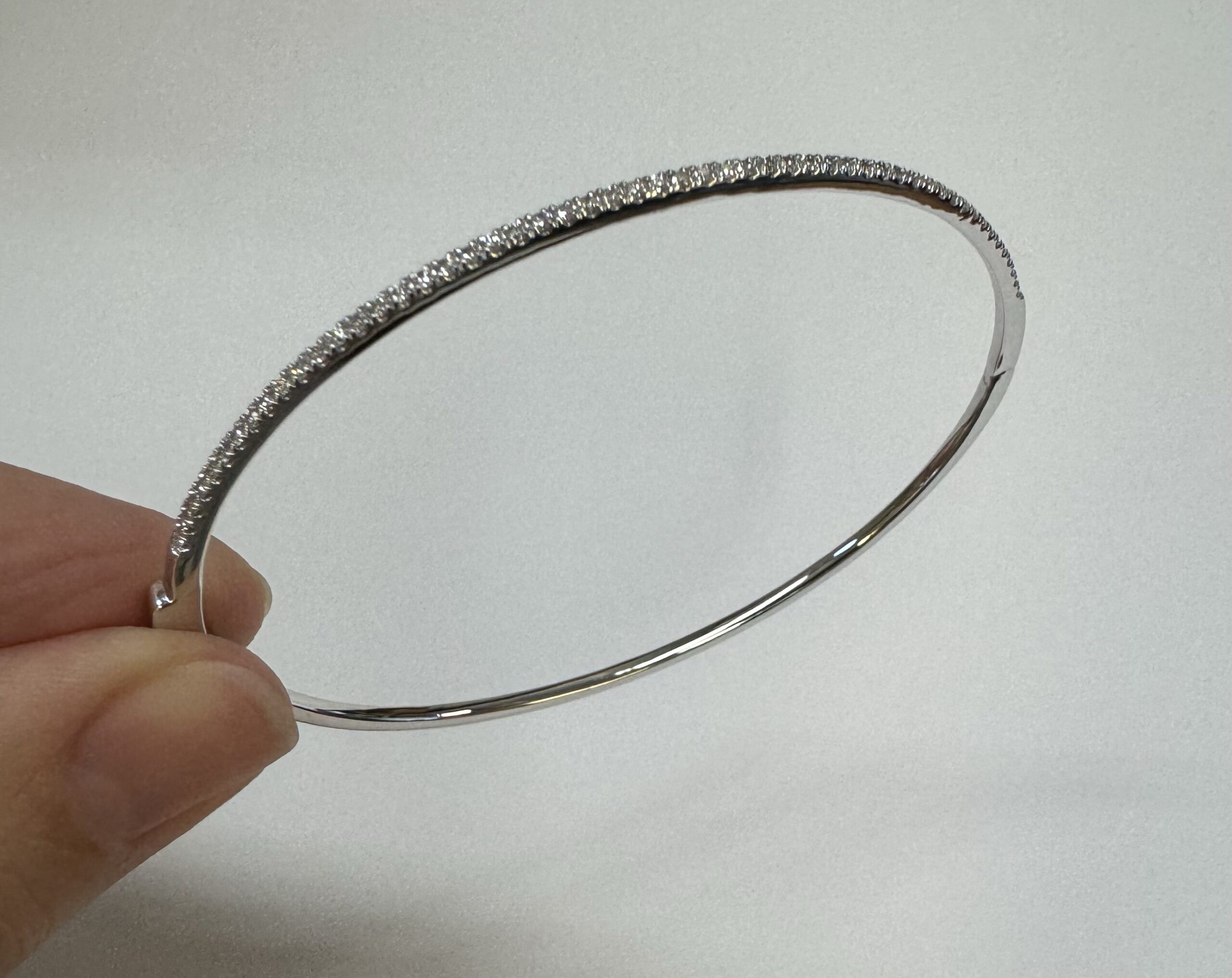 14k White Gold Genuine .39 Cttw Round Brilliant Cut Diamond Bangle Bracelet - Image 27