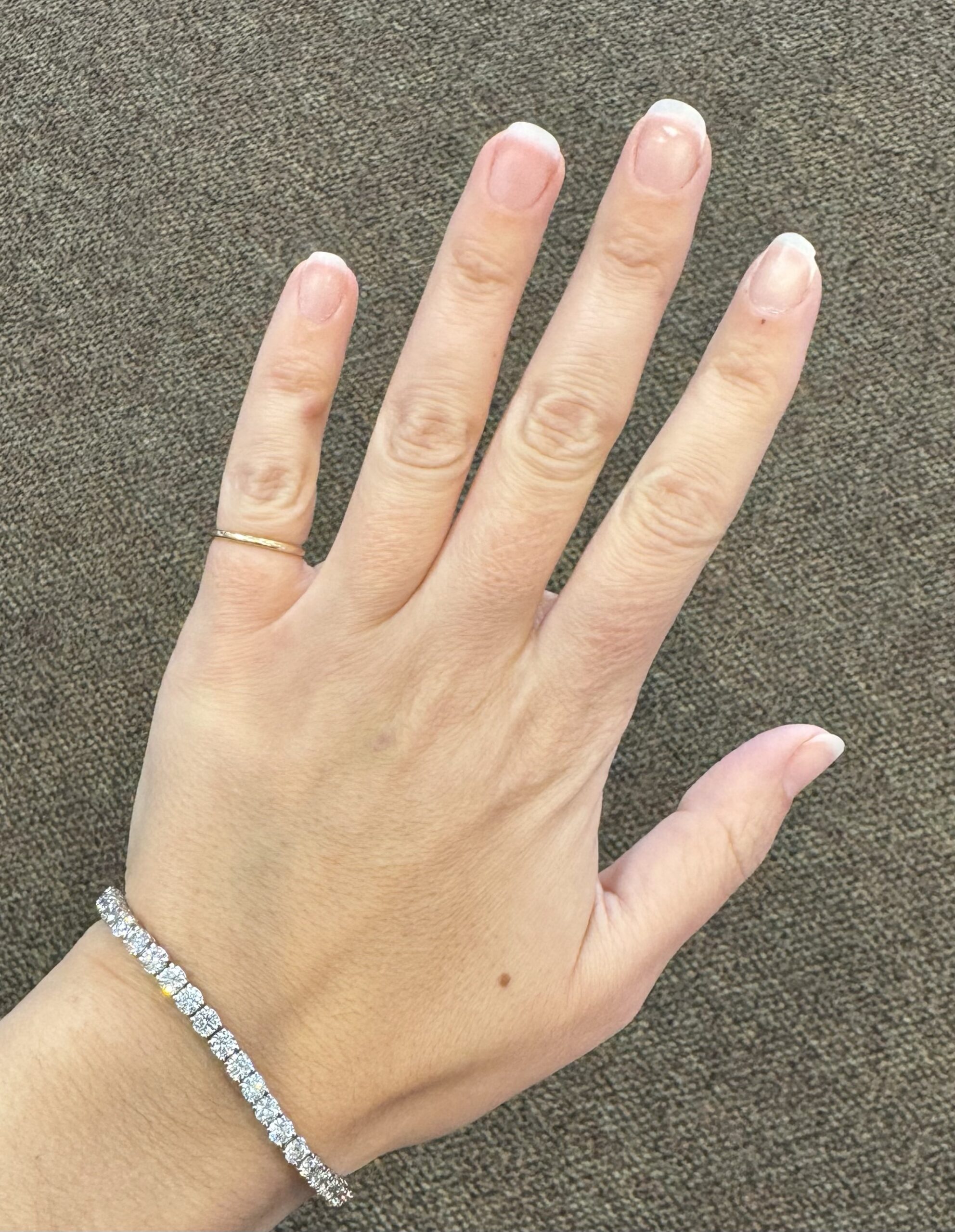 14k White Gold 8.94 Cttw Round Brilliant Cut Diamond Tennis Bracelet - Image 9