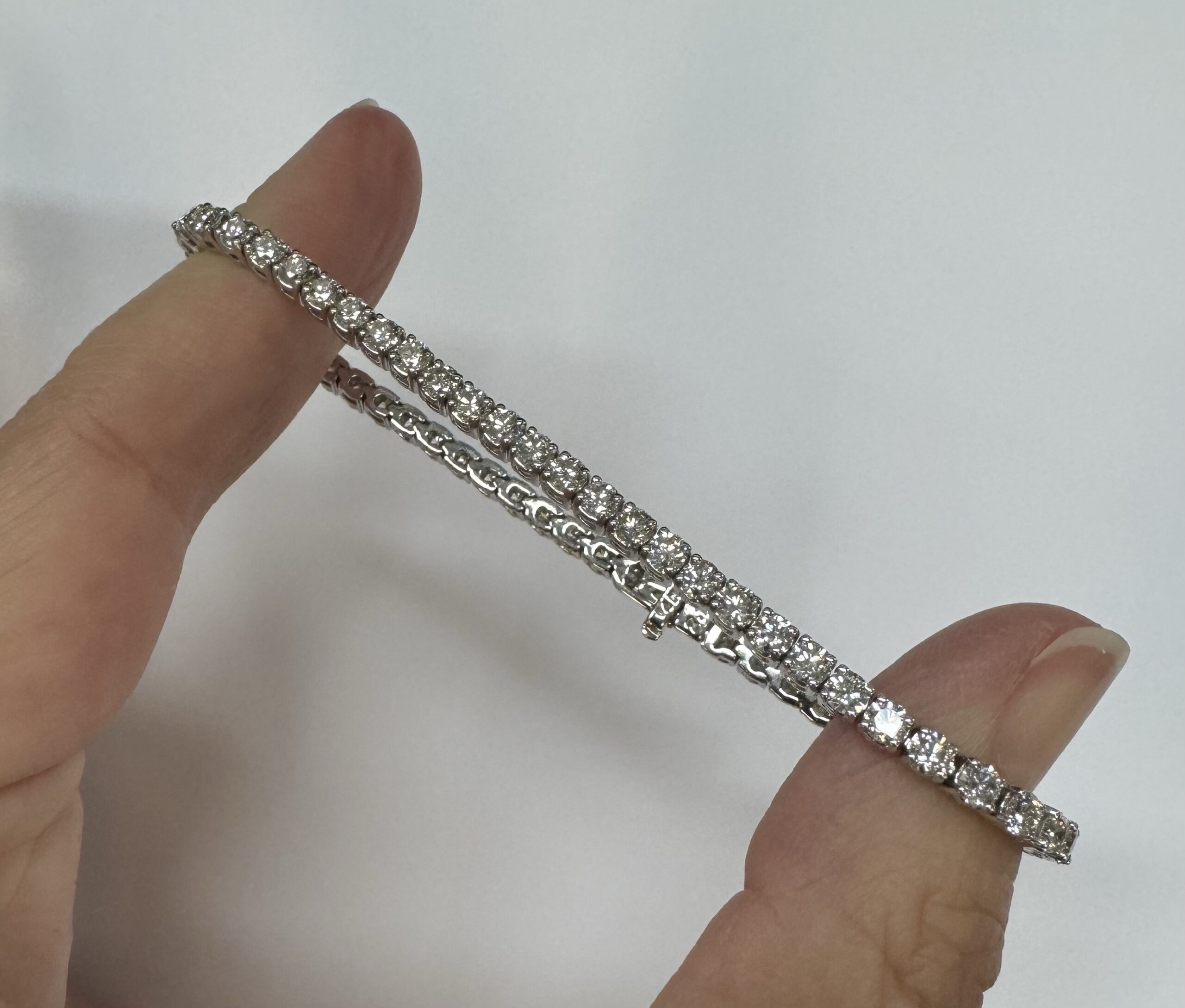 14k White Gold Genuine 5.15 Cttw Round Brilliant Cut Diamond Bracelet - Image 36