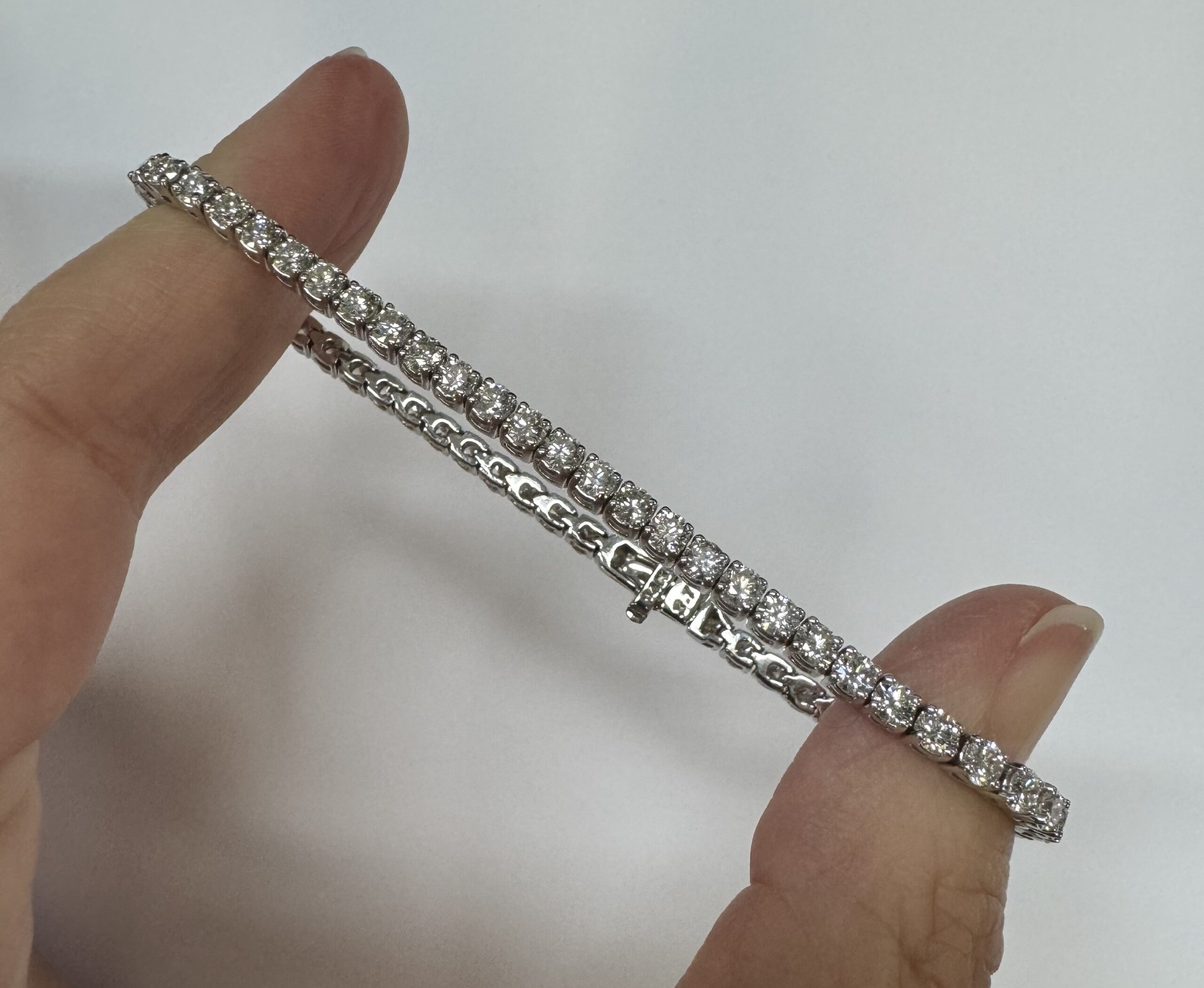 14k White Gold Genuine 5.15 Cttw Round Brilliant Cut Diamond Bracelet - Image 35