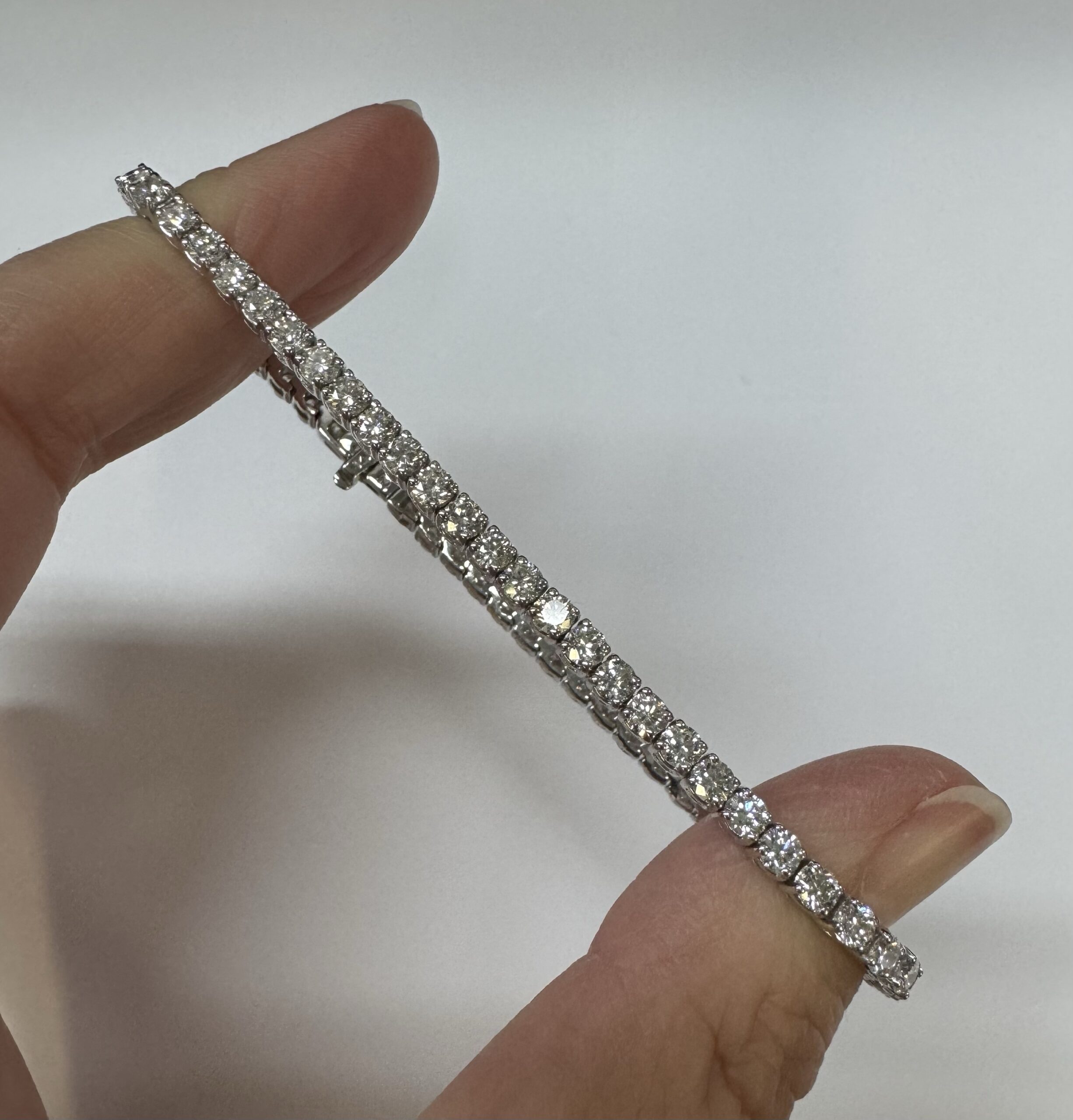 14k White Gold Genuine 5.15 Cttw Round Brilliant Cut Diamond Bracelet - Image 31