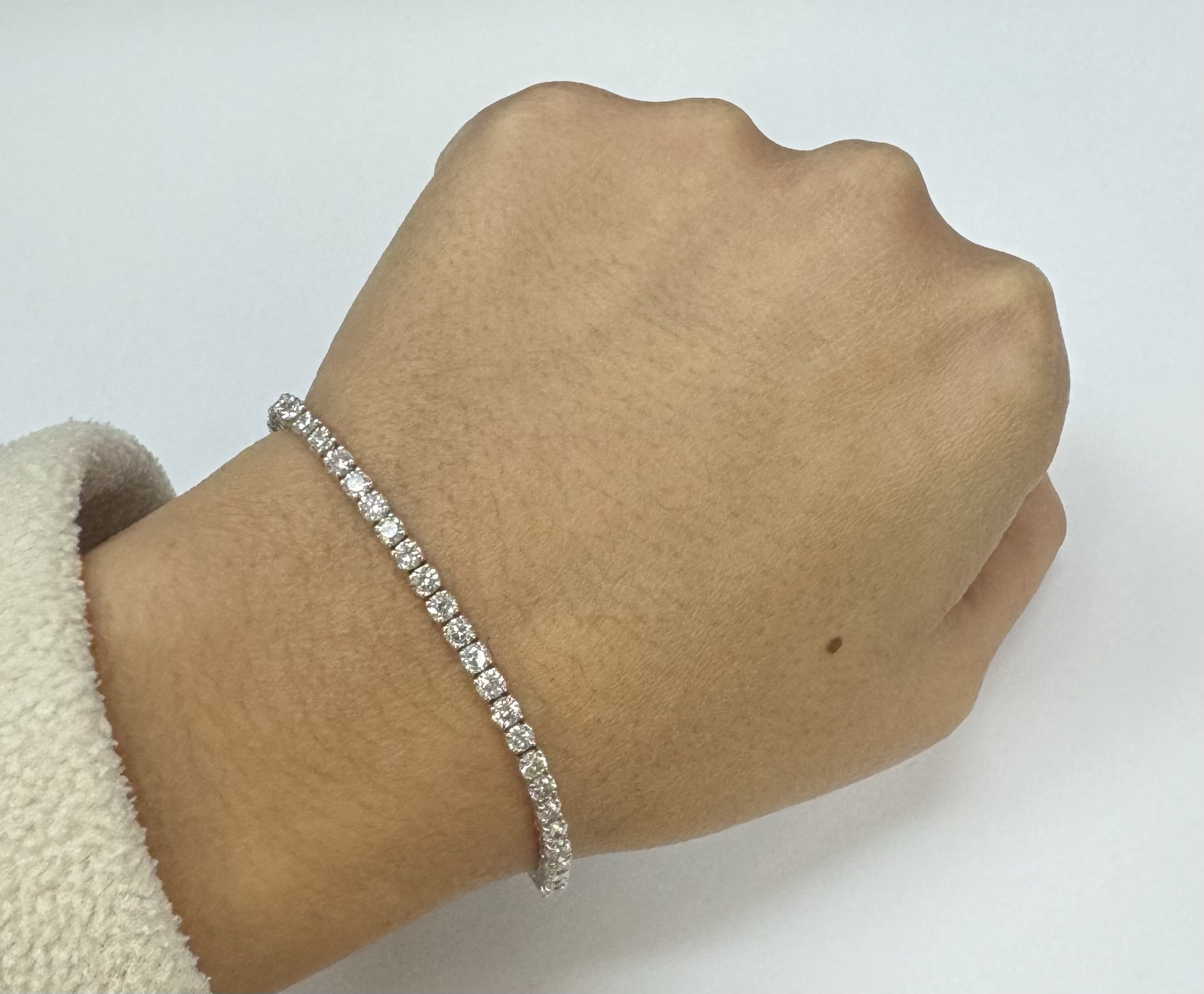 14k White Gold Genuine 5.15 Cttw Round Brilliant Cut Diamond Bracelet - Image 23