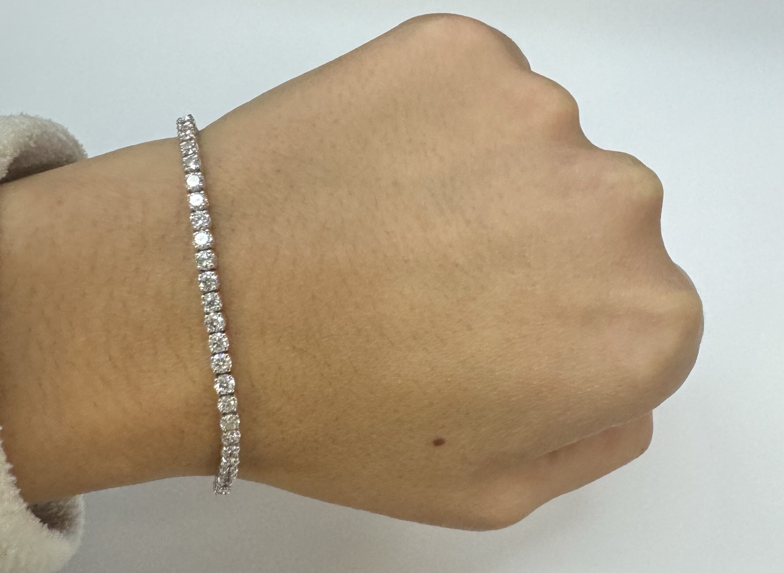 14k White Gold Genuine 5.15 Cttw Round Brilliant Cut Diamond Bracelet - Image 21