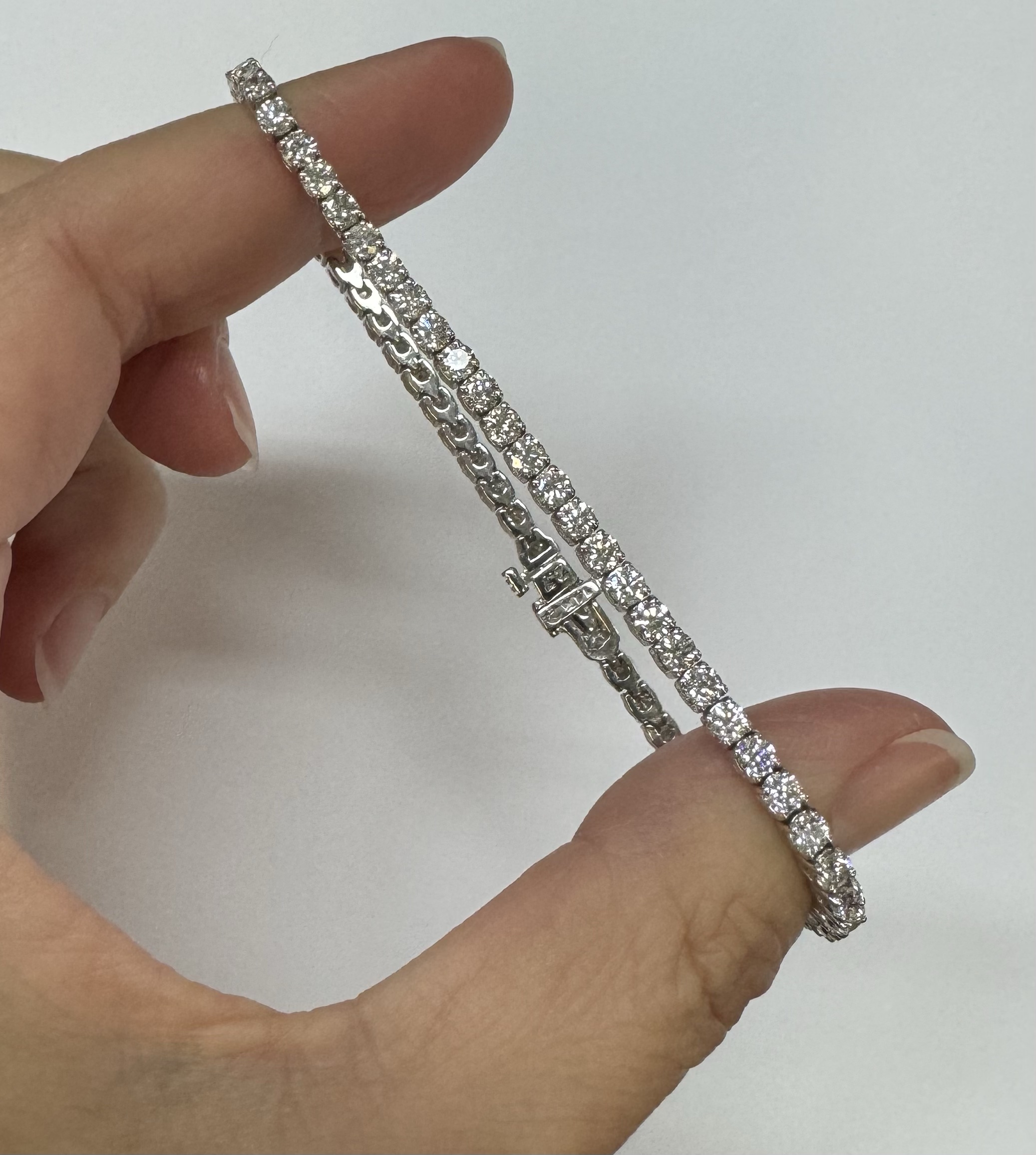 14k White Gold Genuine 5.15 Cttw Round Brilliant Cut Diamond Bracelet - Image 12